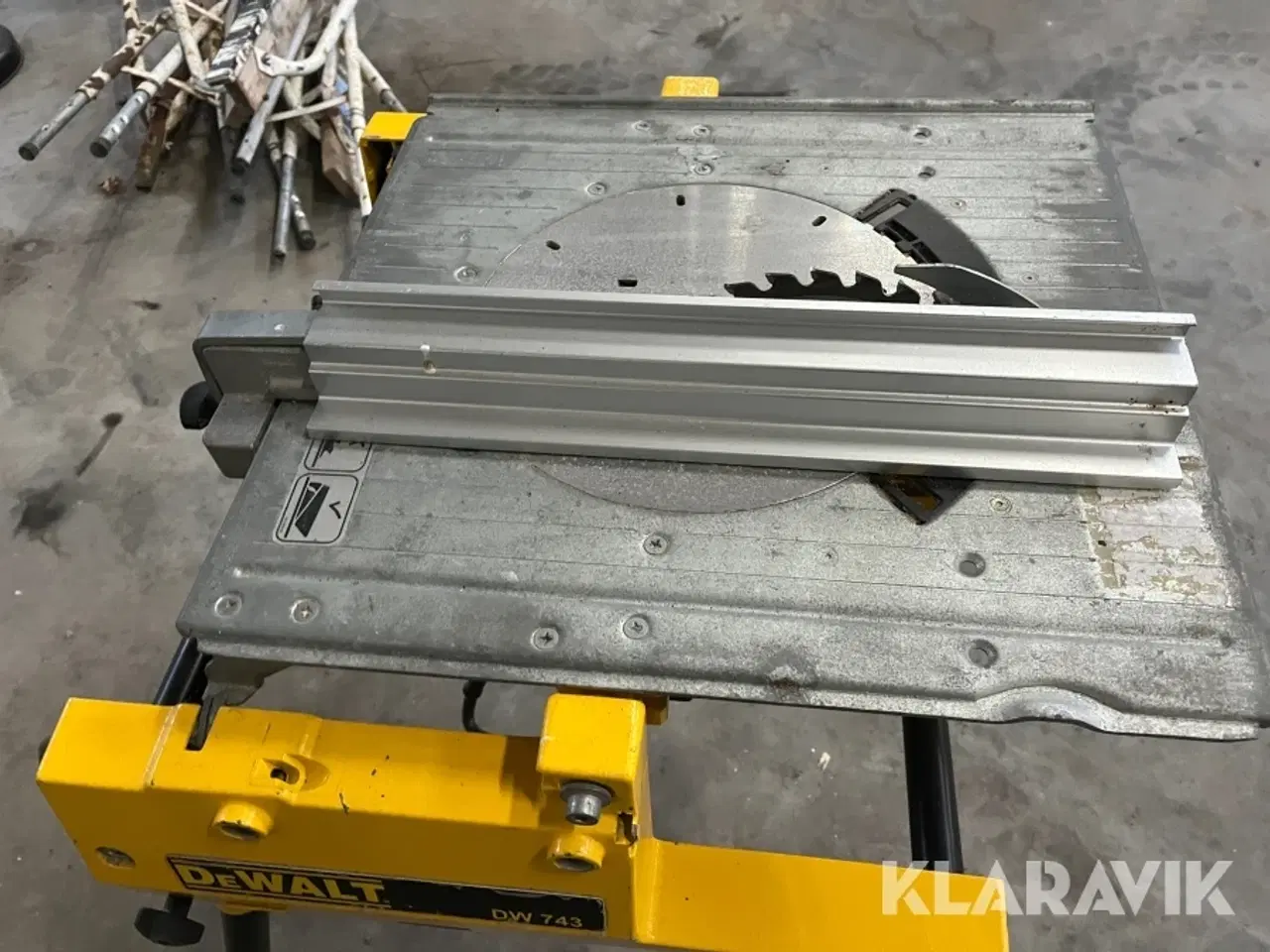 Billede 11 - Bordrundsav DeWalt DW 743