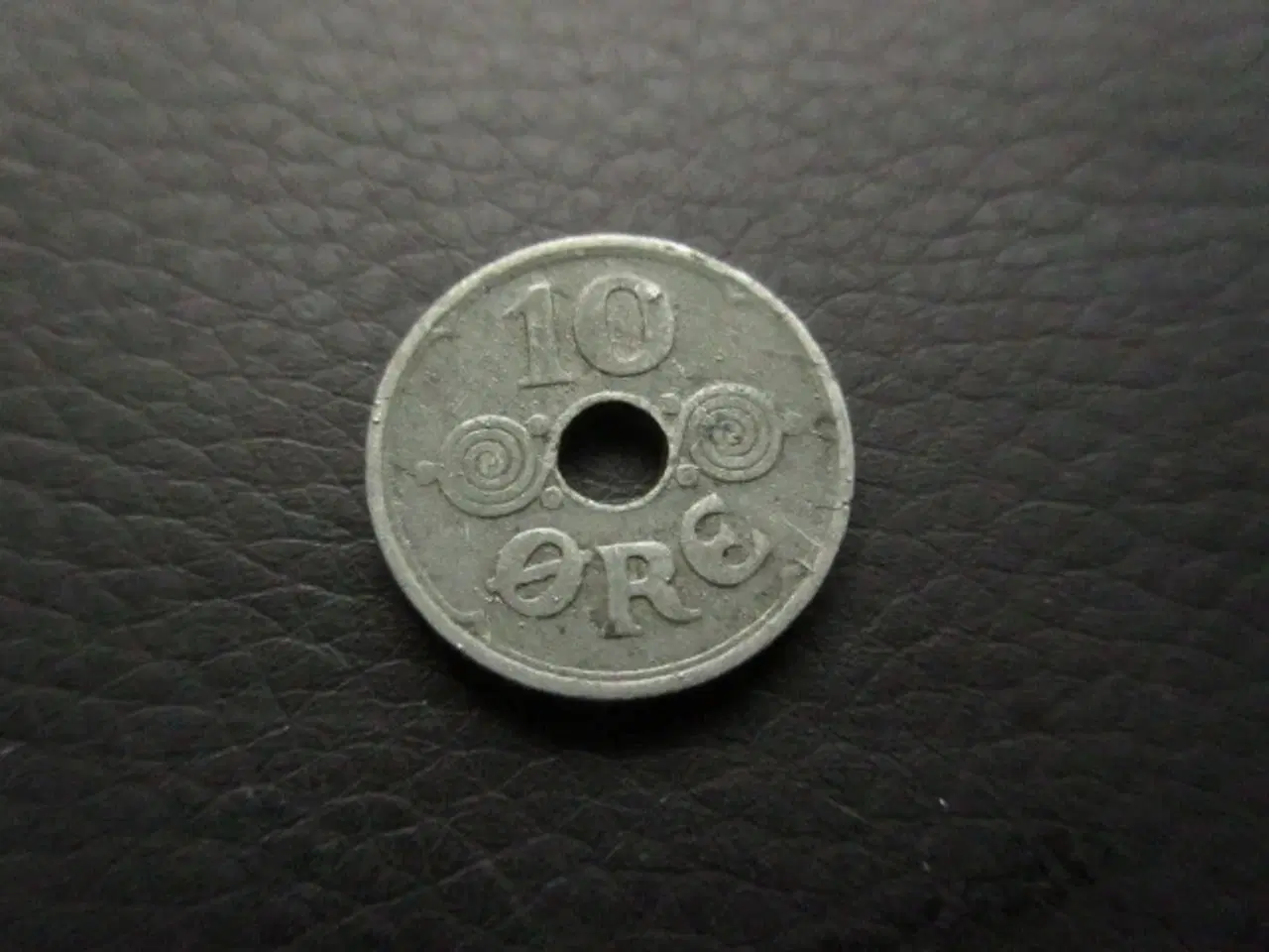 Billede 2 - 10 øre 1945 zink