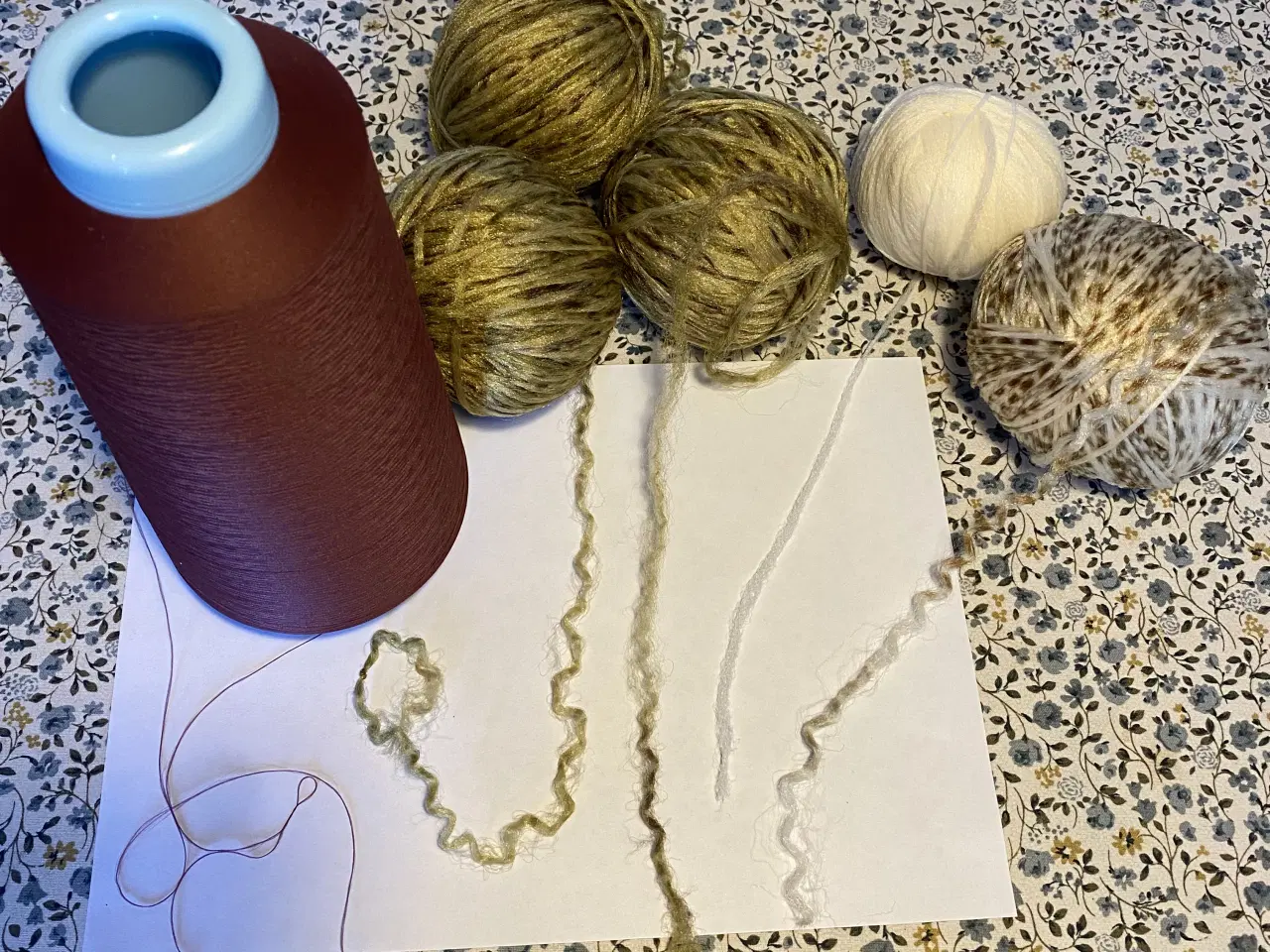 Billede 1 - Nylon tråd til at strikke i strømper/sokker