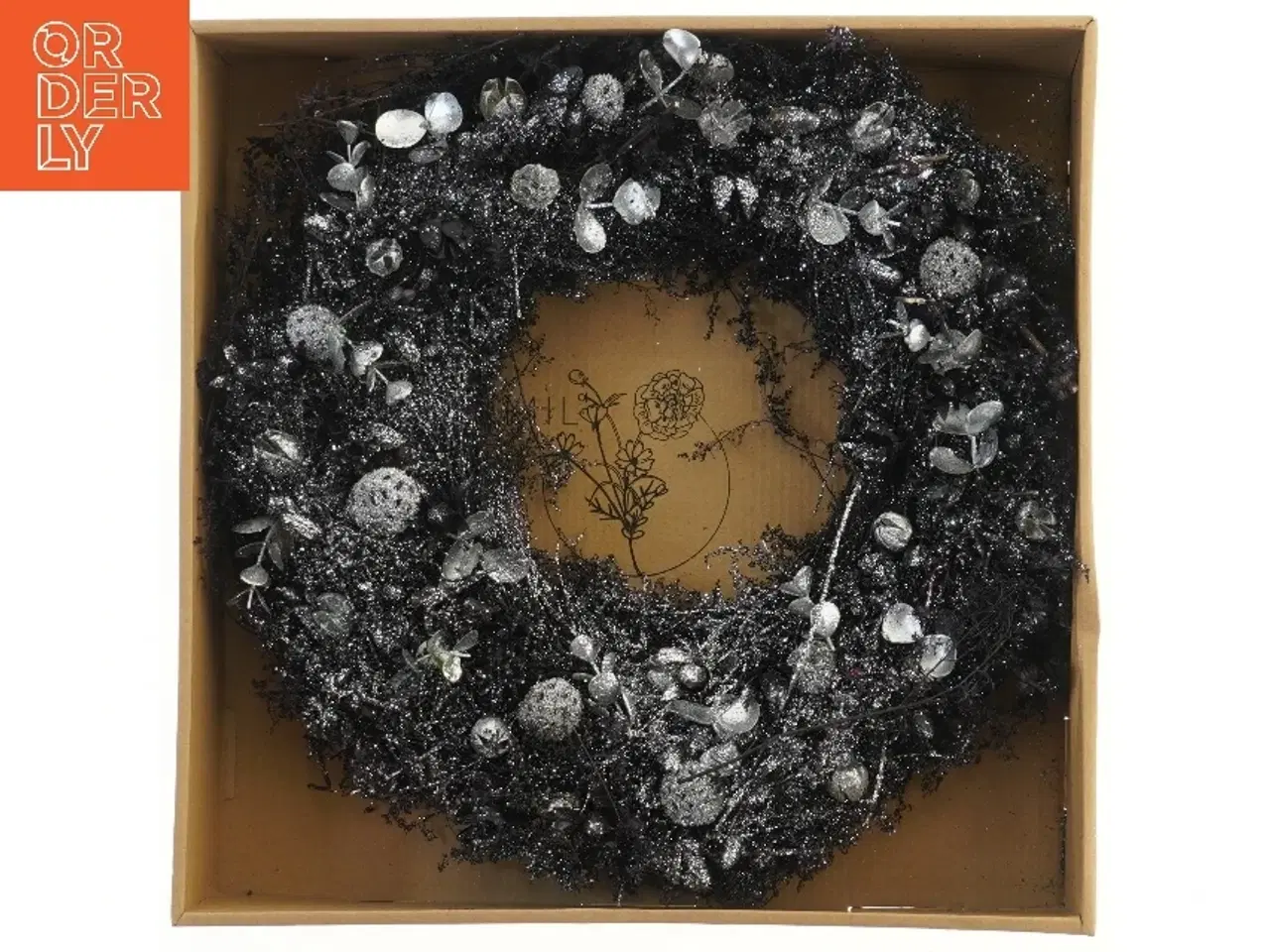 Billede 1 - Flot krans med dekoration (str. 37 cm)