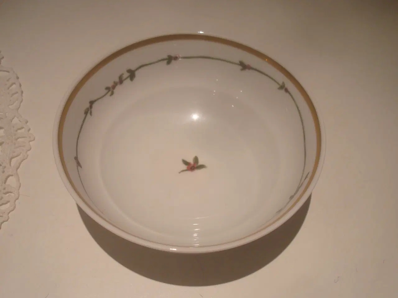 Billede 5 - JULESTEL, CHRISTMAS JOY - KGL, Skåle, Sukkerskåle 