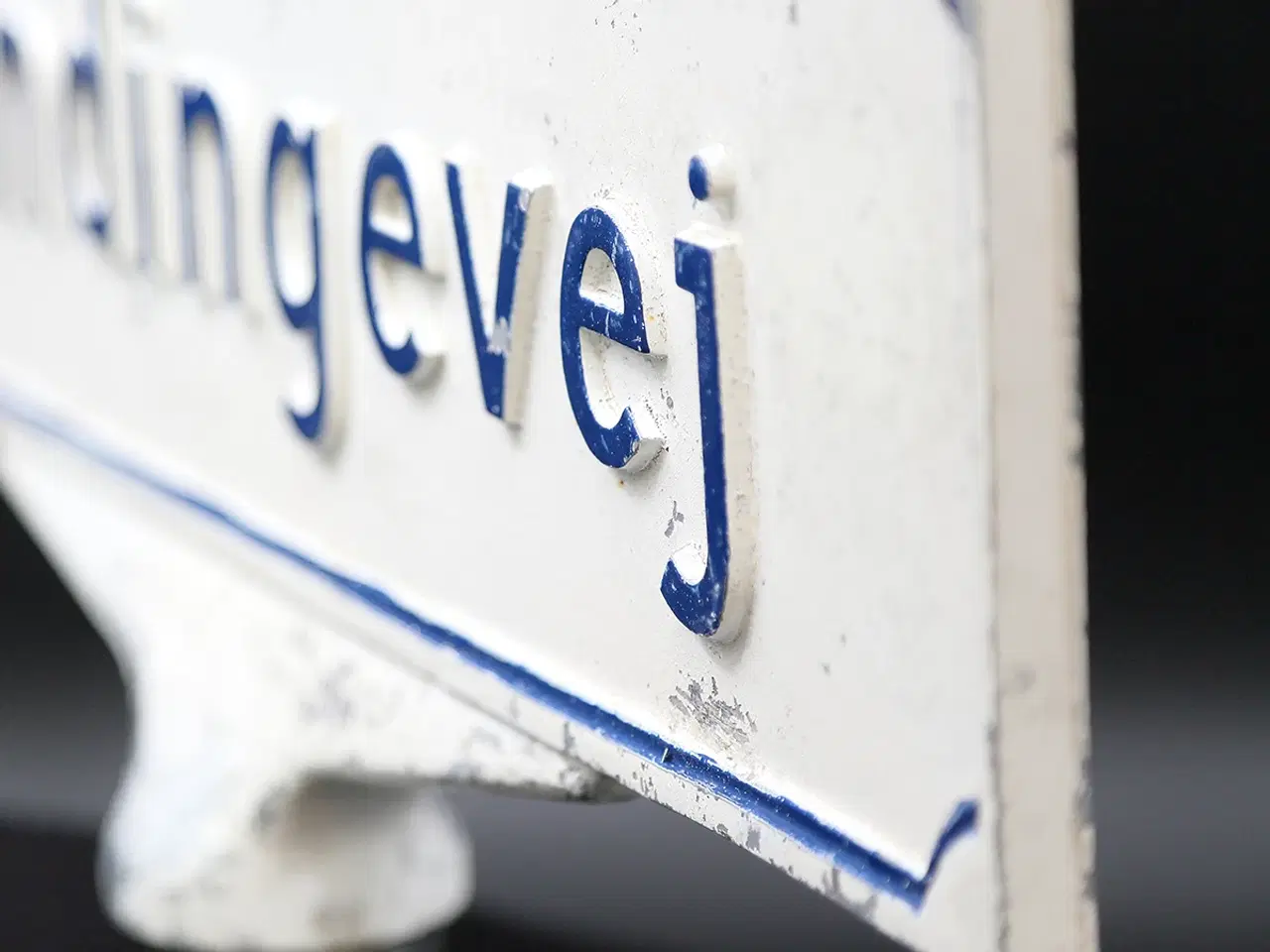 Billede 4 - Vintage dansk vejskilt “Vindingevej” i aluminium