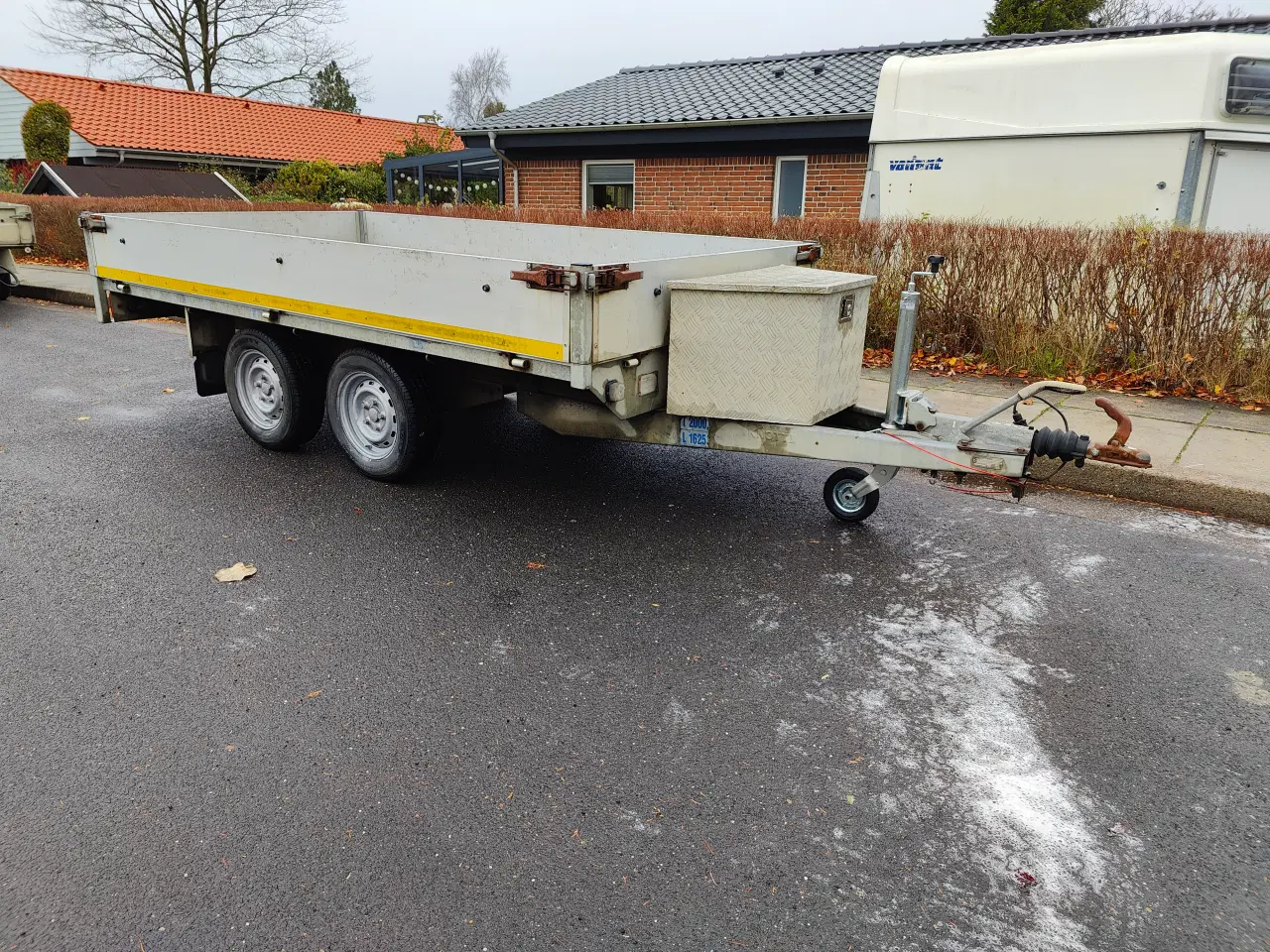 Billede 2 - 2012 Eduard 2000kg boogietrailer nysynet