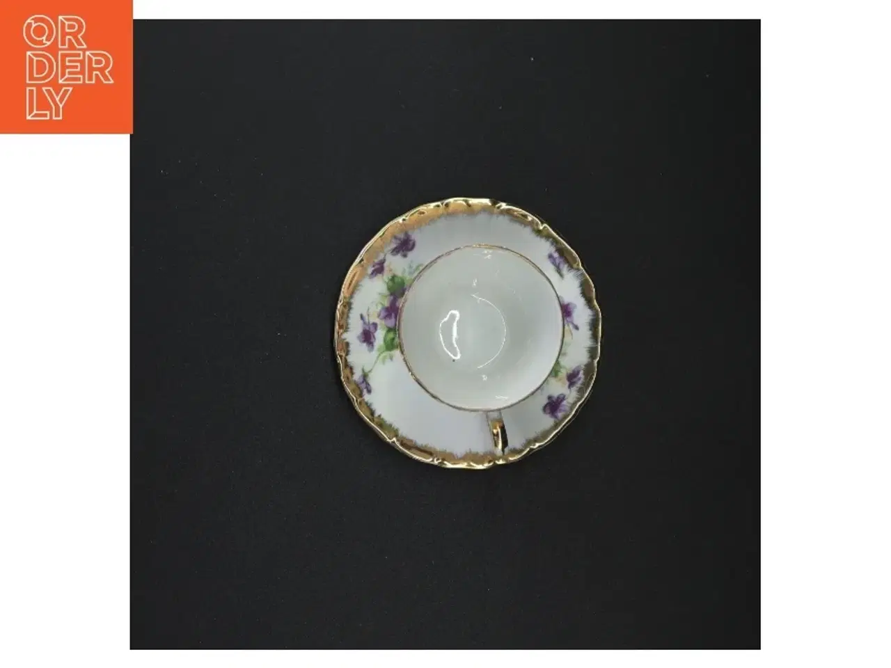 Billede 2 - Porcelænste kop og underkop med blomstermotiver fra Lucky (str. 11 x 6 cm)