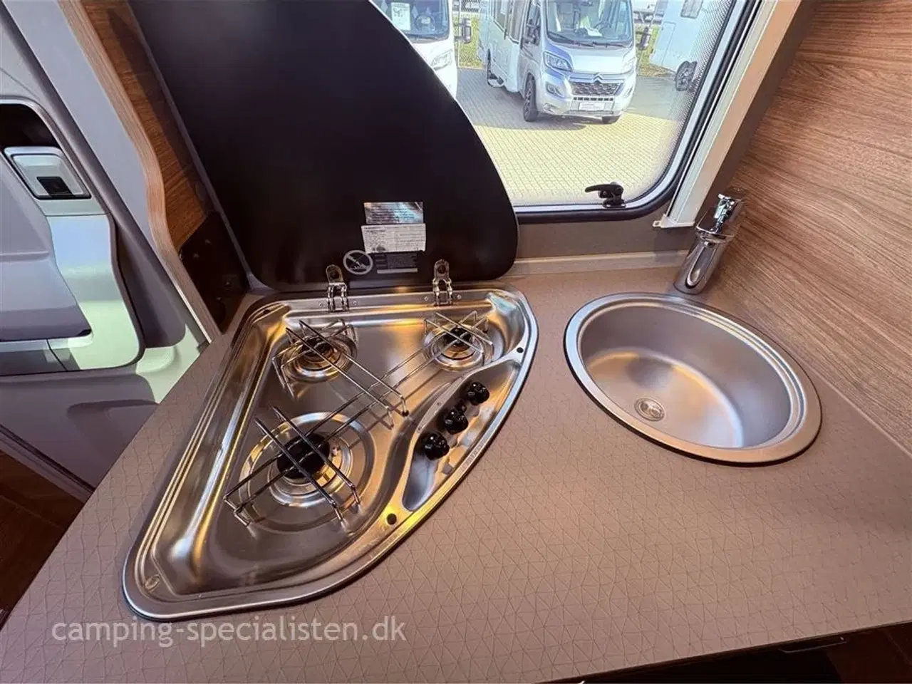 Billede 12 - 2020 - Weinsberg Pepper Edition 600 MEG   Weinsberg CaraCompact 600 MEG Pepper Edition 2020 - Se den nu hos Camping-Specialisten.dk