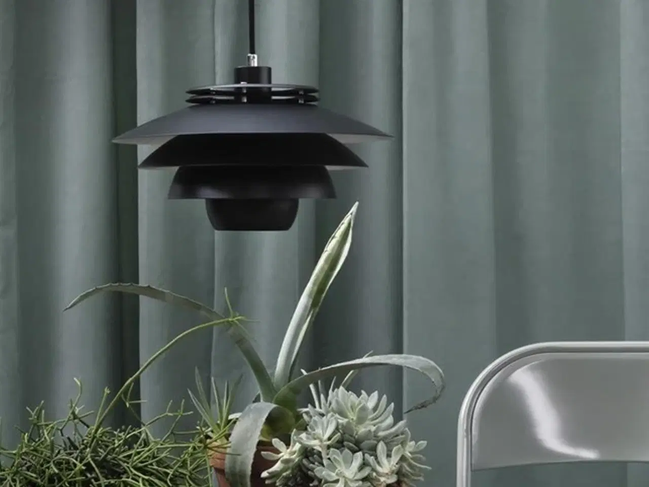 Billede 1 - Ejka pendel matsort 