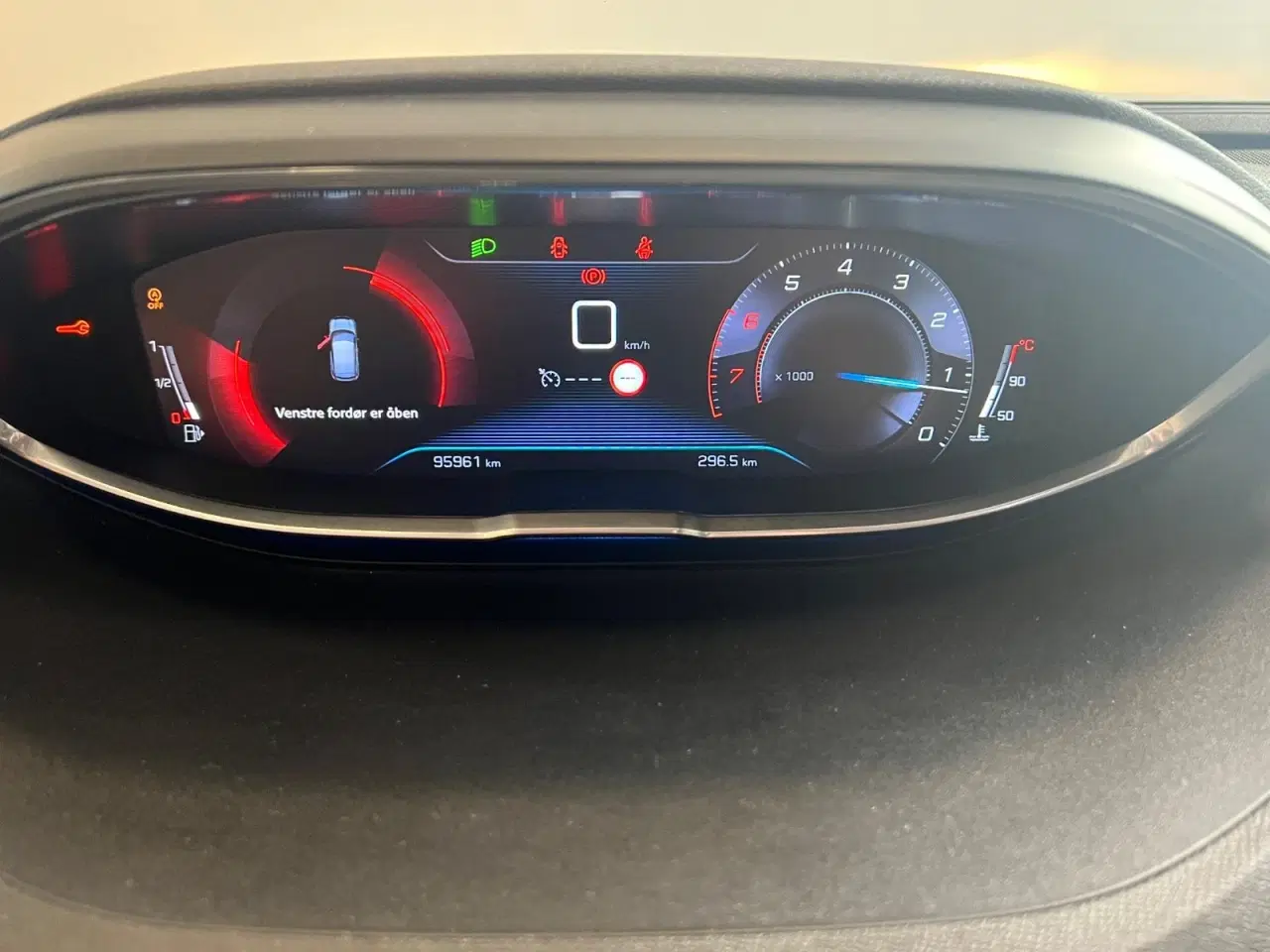 Billede 15 - Peugeot 3008 1,2 e-THP 130 Allure EAT6