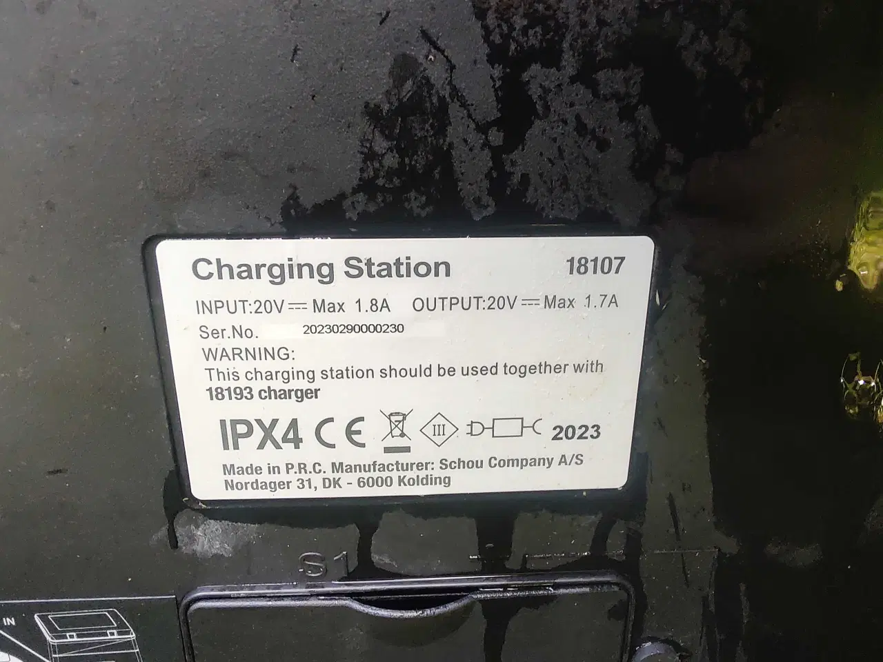 Billede 3 - Grouw ladestation samt garage
