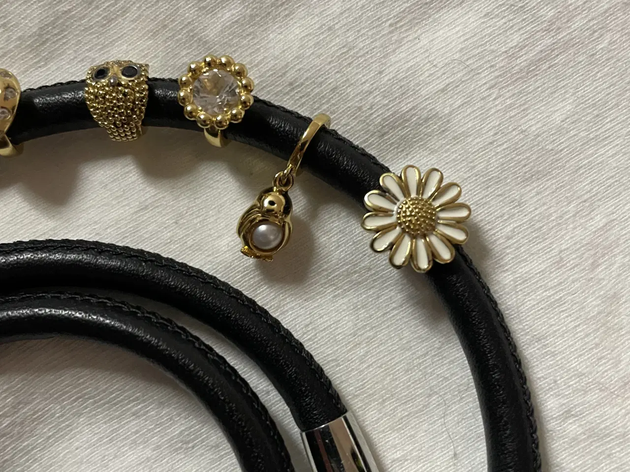 Billede 2 - Armbånd i læder