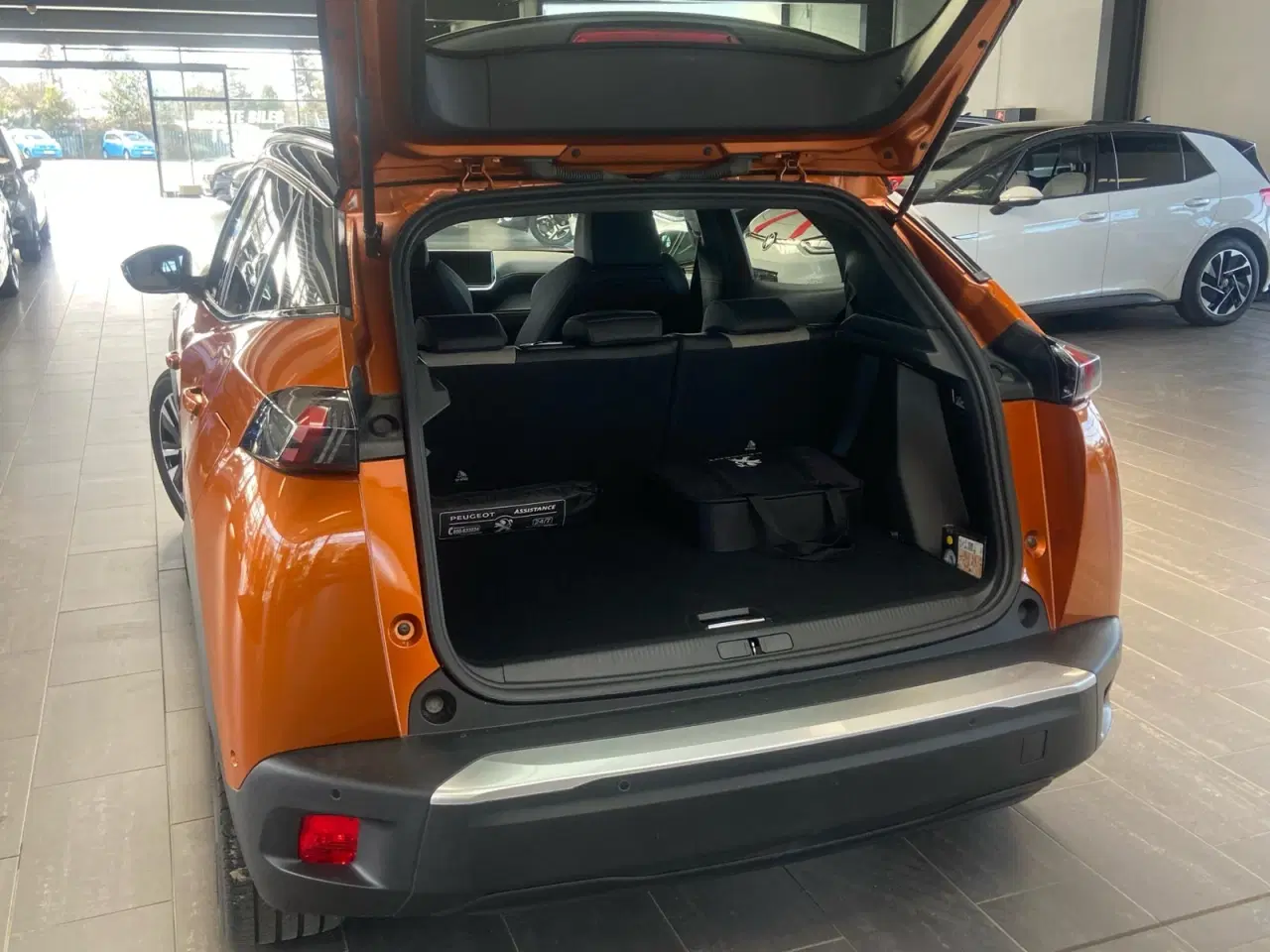 Billede 5 - Peugeot e-2008 50 GT Pack