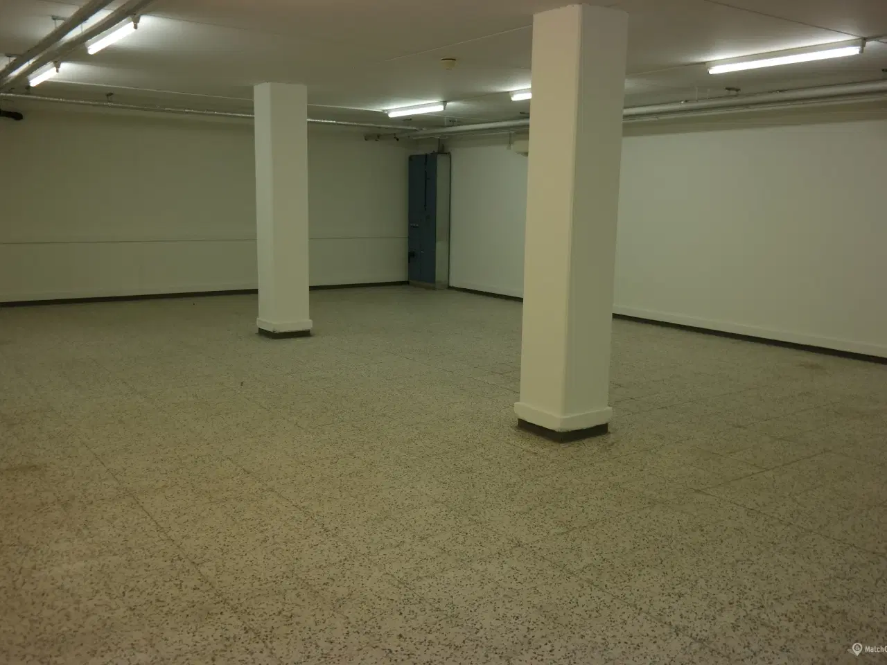 Billede 3 - Tørt lagerlokale med industrielevator i Vordingborg C.