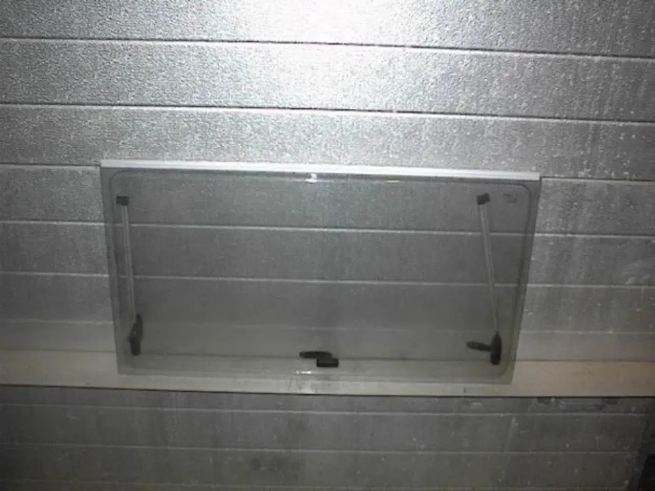 Billede 1 - Rude Oplukkelig