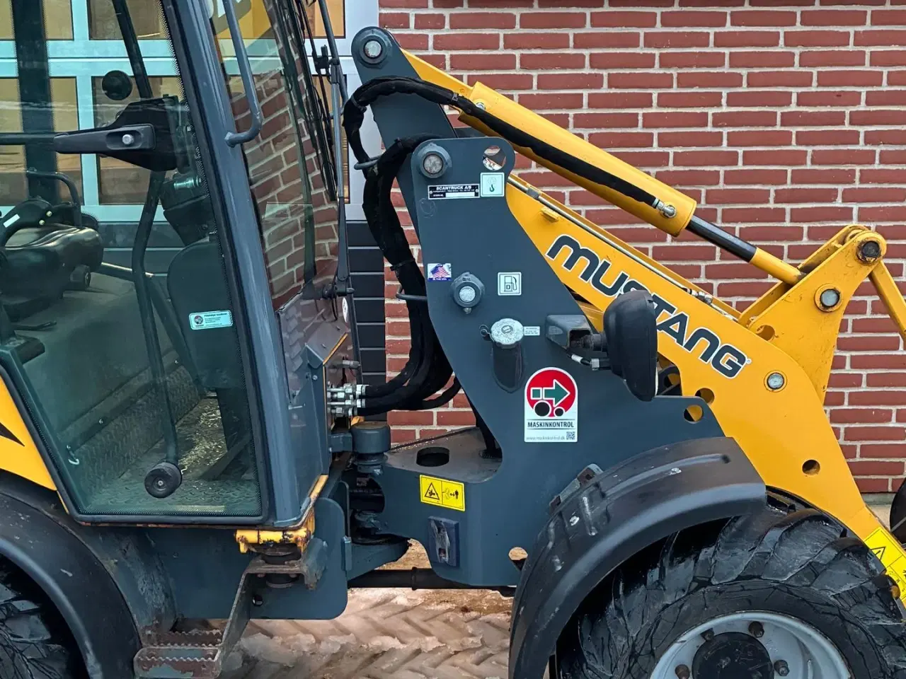 Billede 4 - Mustang AL 306