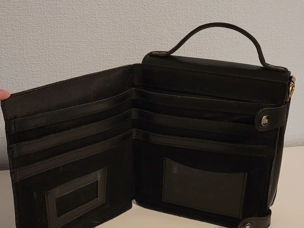 Billede 6 - Herretaske i sort læder 