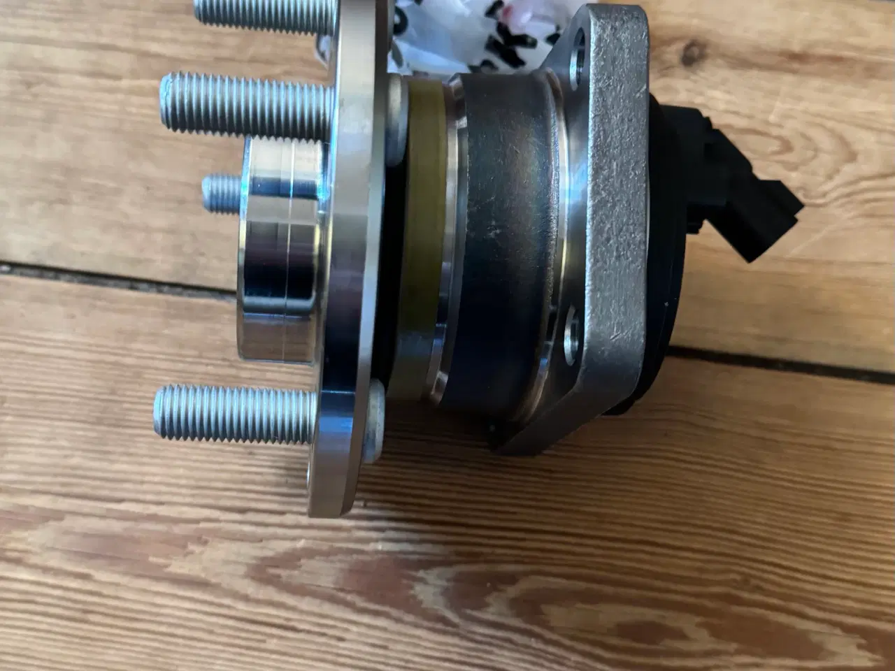 Billede 2 - Hjulleje til Ford Mondeo 2.0 st årg. 07