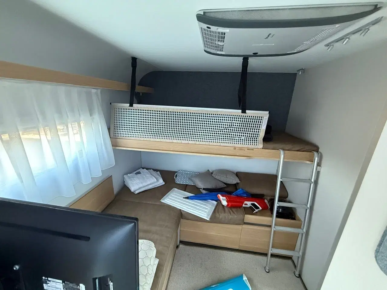 Billede 11 - Adria 673 PK  