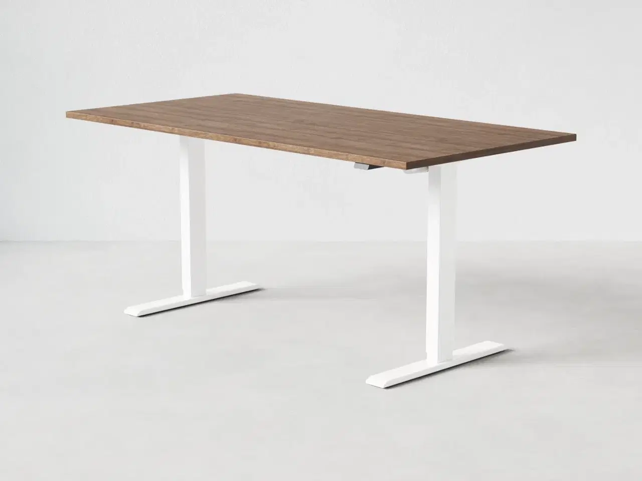 Billede 1 - Hæve sænkebord 160x80Valnød træ -hvidt understel 