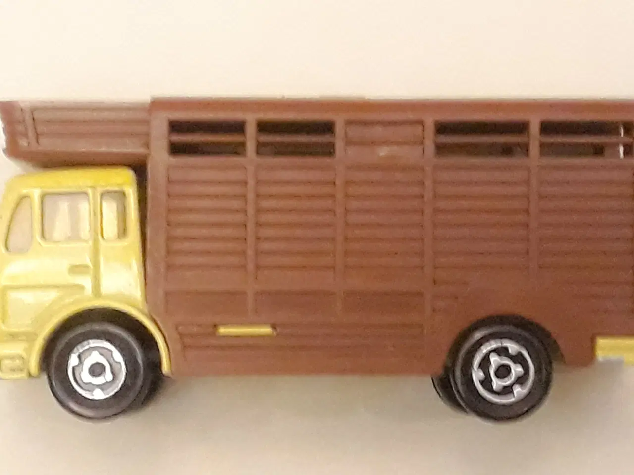 Billede 9 - 4 Majorette Transporter