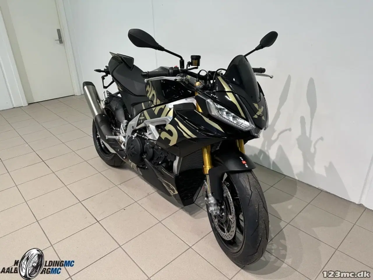 Billede 2 - Aprilia Tuono V4 Factory Aalborg MC