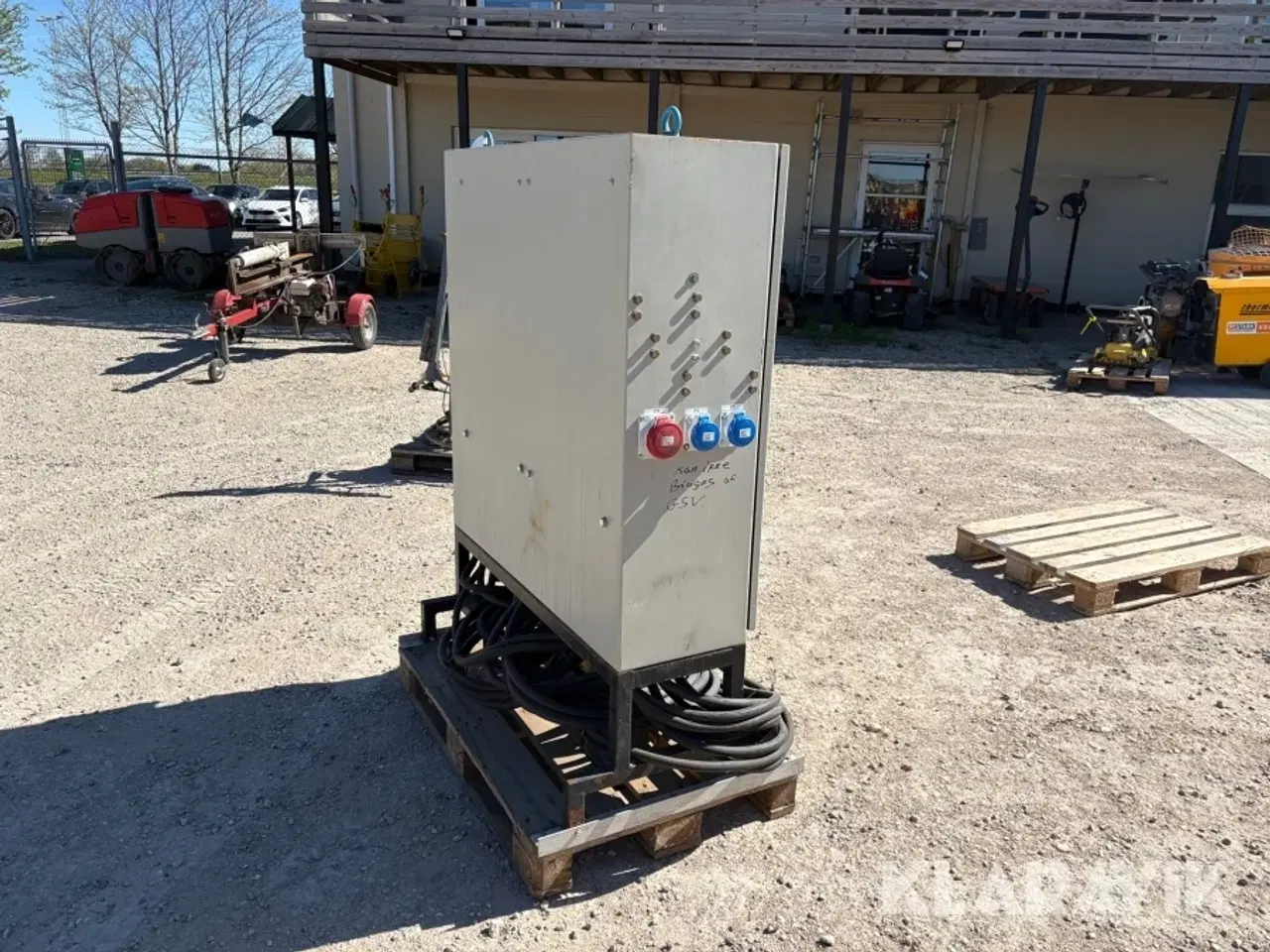 Billede 3 - El tavle