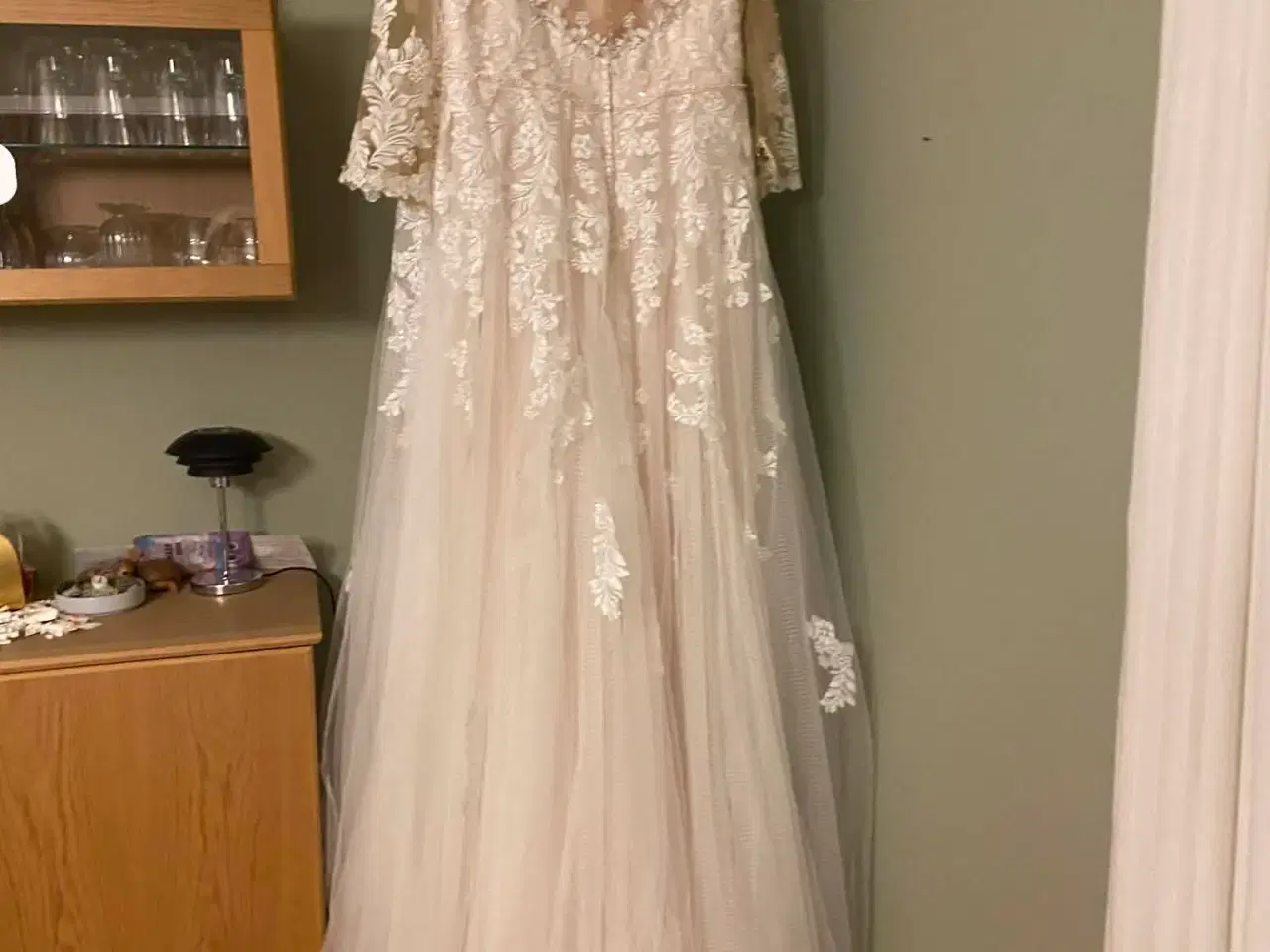 Billede 1 - Brudekjole ubrugt 