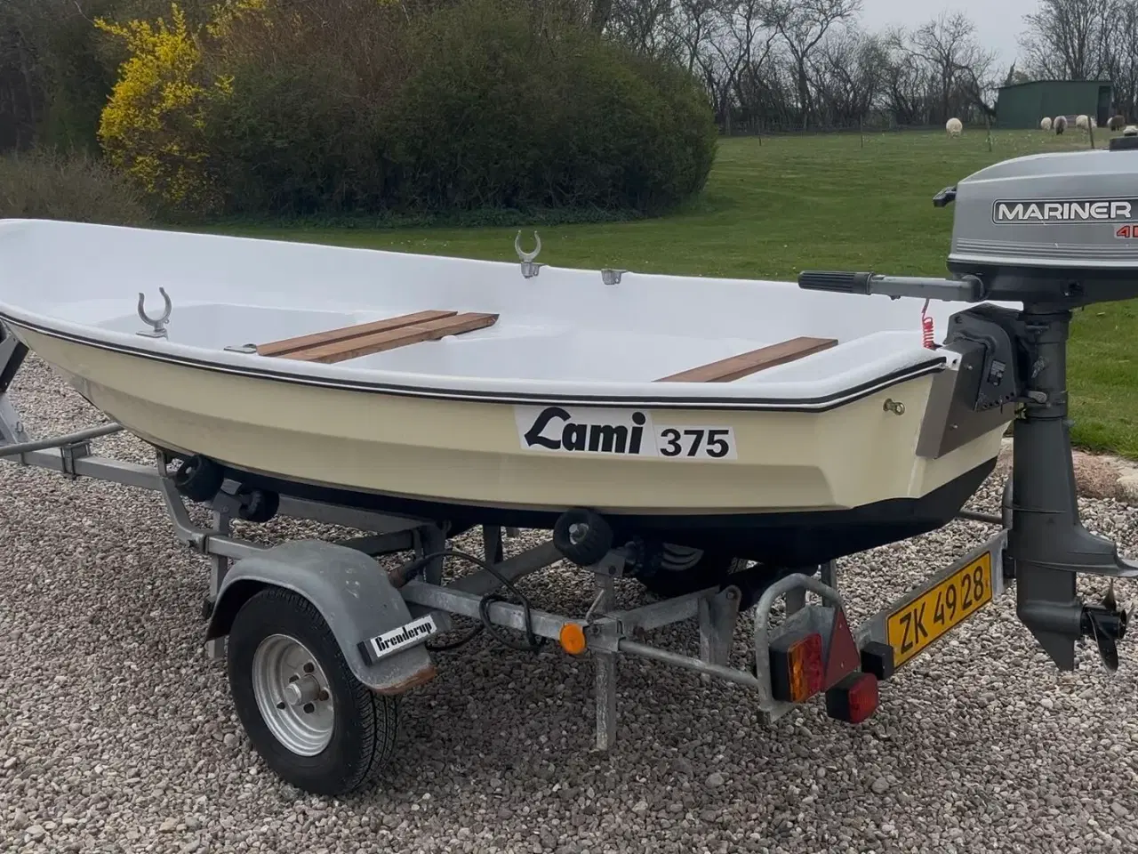 Billede 1 - Lami 375 jolle + 4hk 2-takt Mariner + trailer