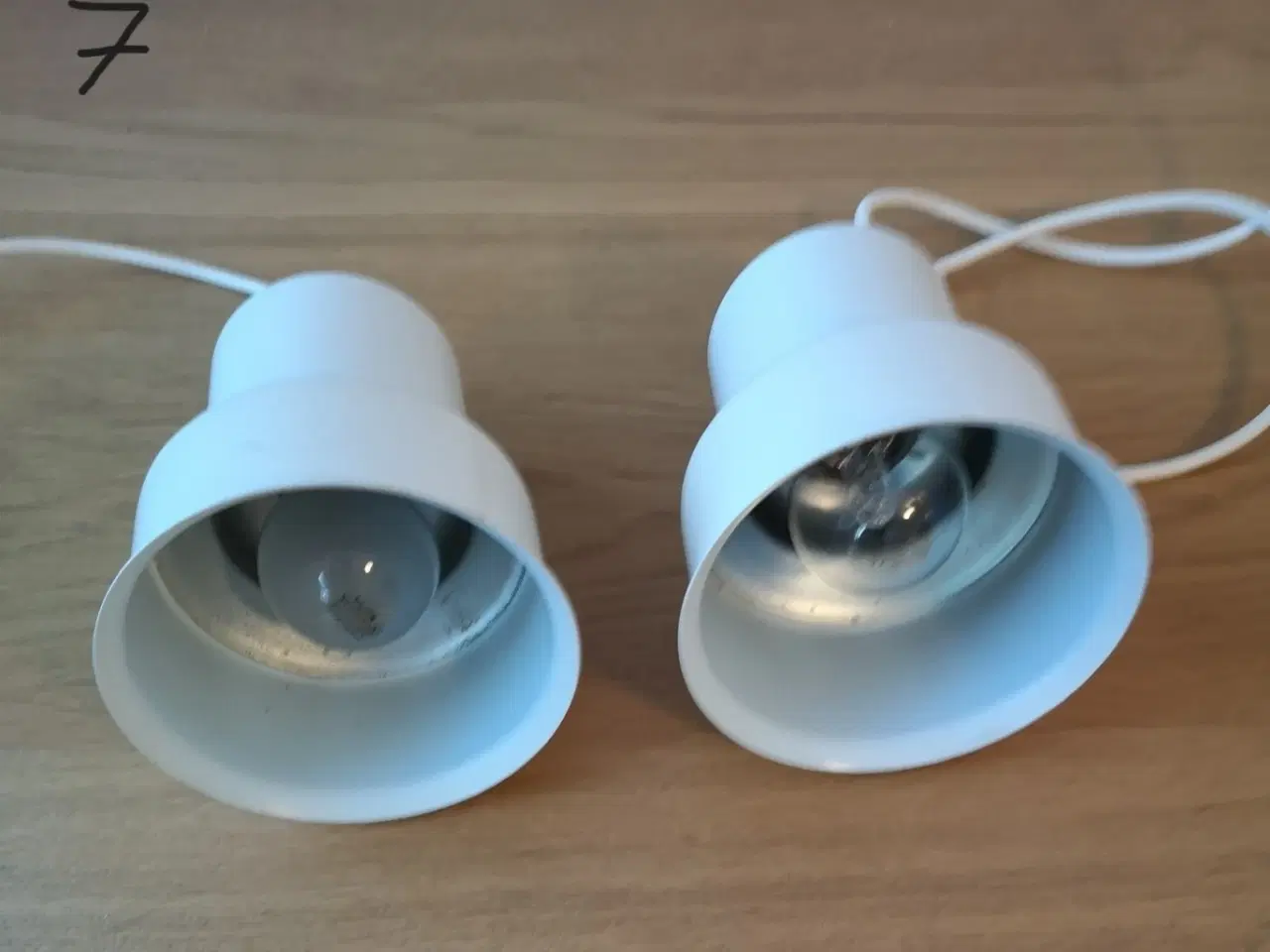 Billede 2 - Loft lamper/pendel, 1 sæt hvid og 1 sæt sort2 sæt