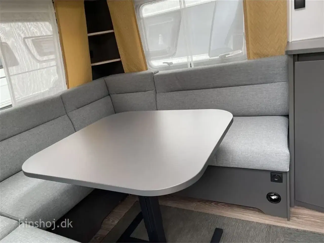 Billede 6 - 2023 - Fendt Apero 495 SFB   Dejlig vogn med rundsidegruppe og franskseng fra Hinshøj Caravan A/S