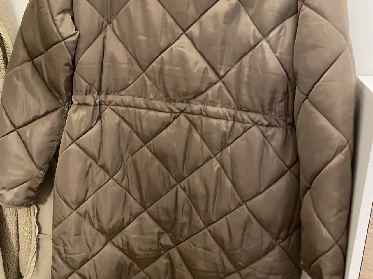 Billede 4 - NY Neo Noir frakke 