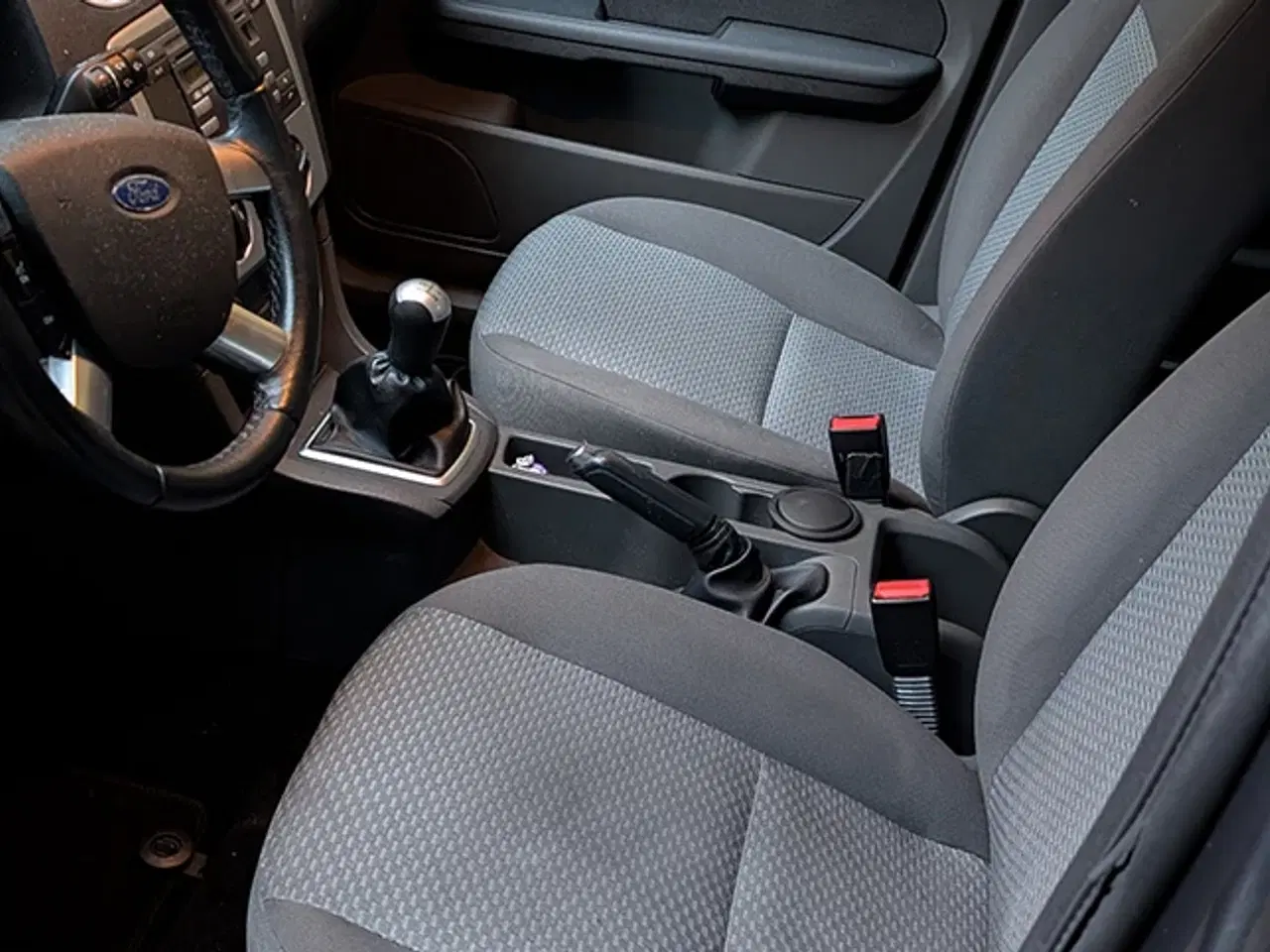 Billede 5 - Ford Fokus stationcar 5 dørs fra 2007