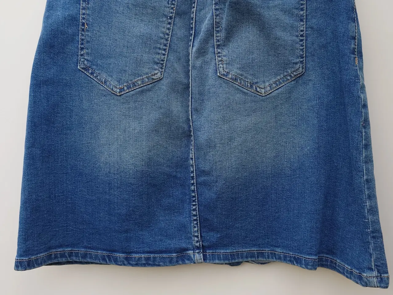 Billede 2 - Ny JDY denim nederdel str s