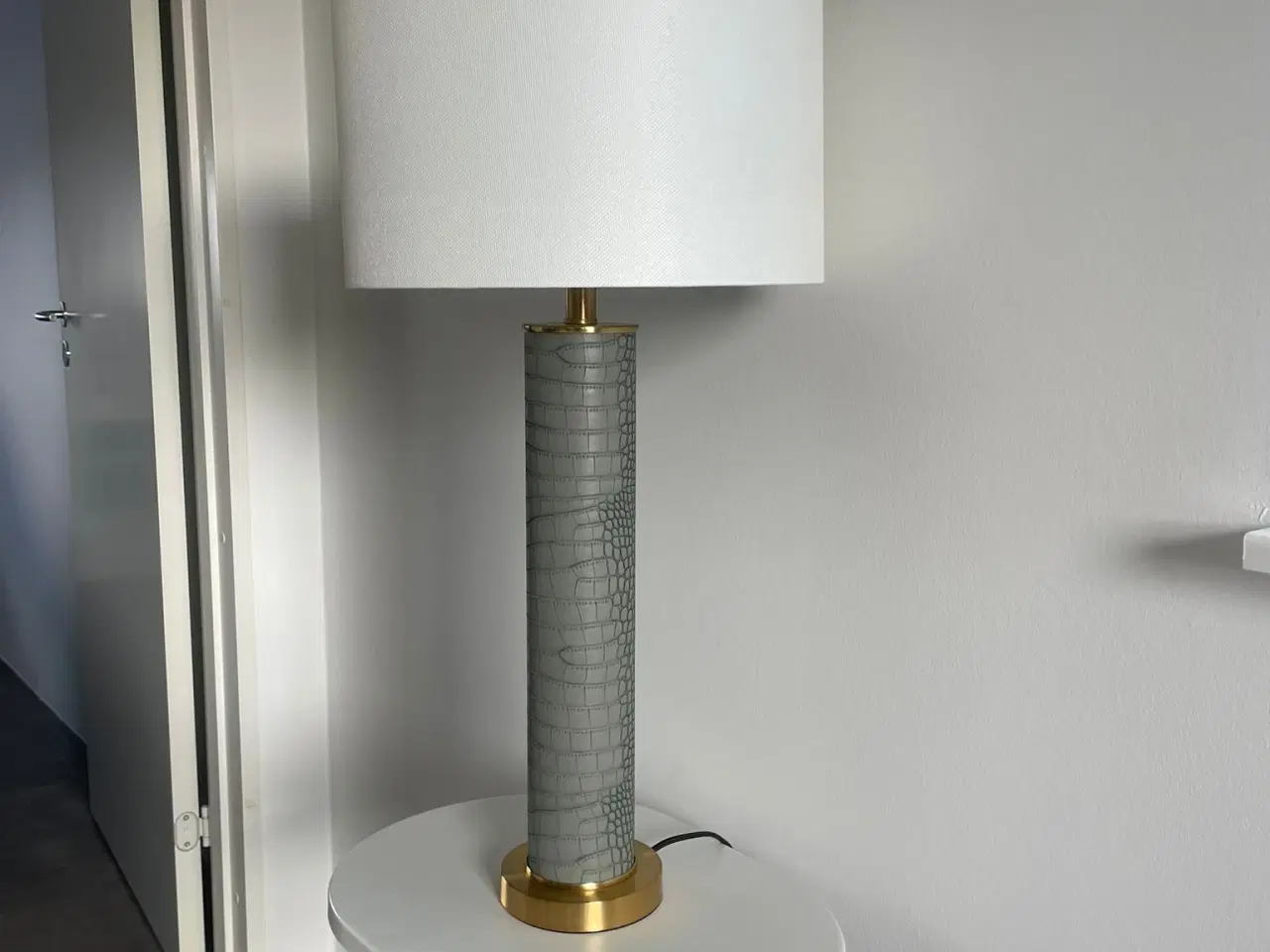 Billede 1 - 2 stk flotte bordlamper.