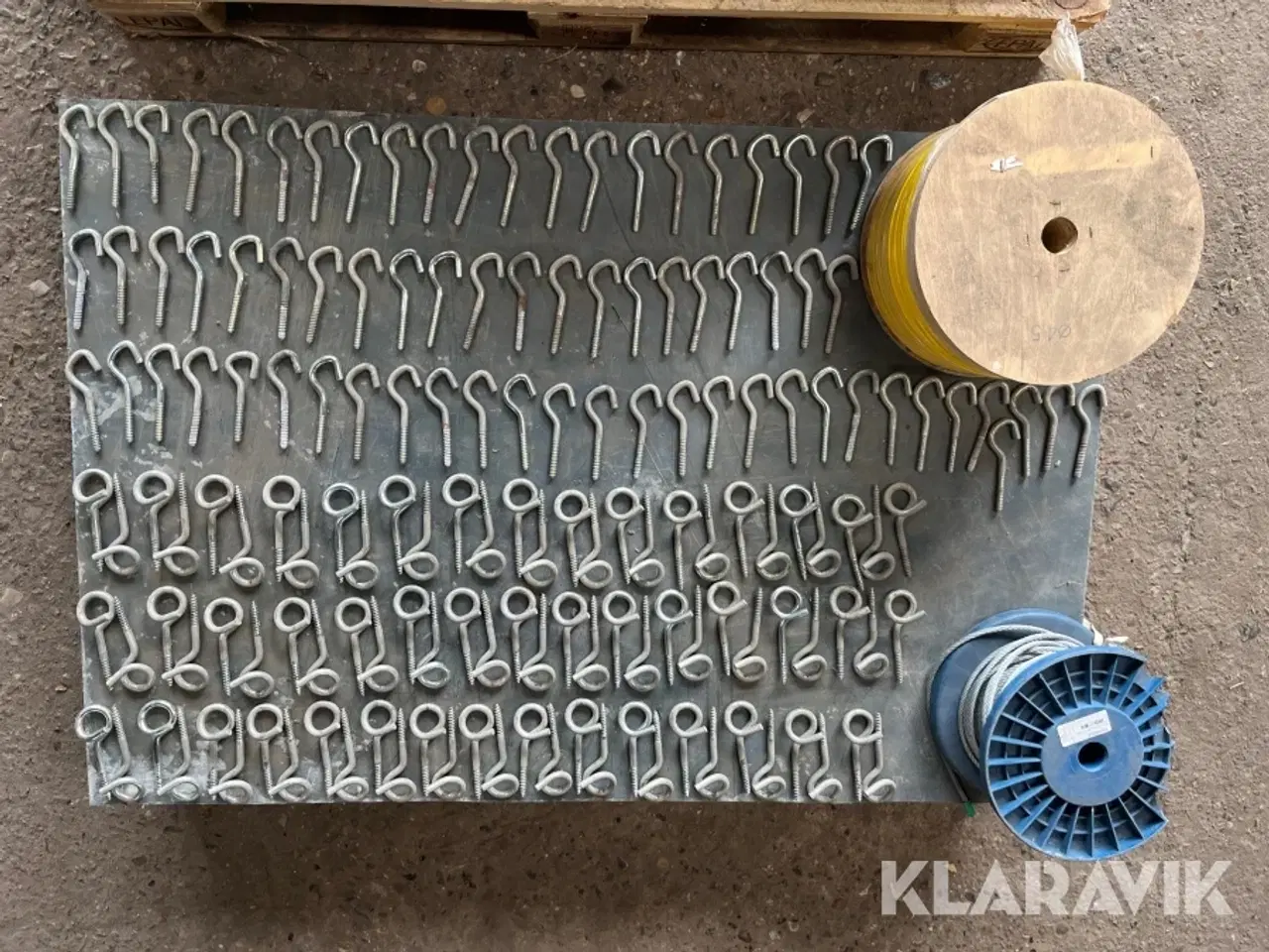 Billede 7 - LOT: kroge, wire, slangeopruller, 200 meter PEL rør