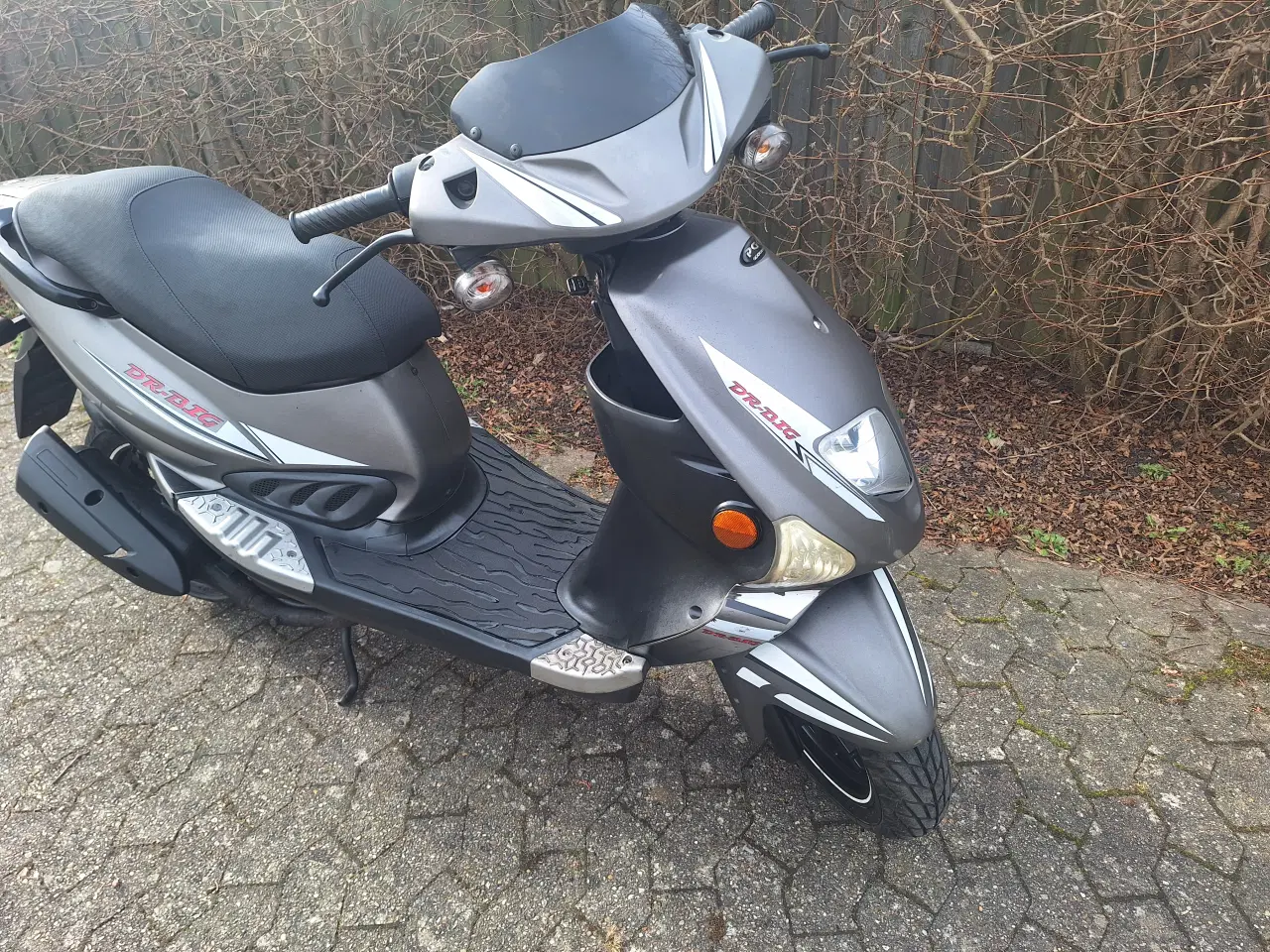 Billede 6 - Pgo dr.big 30 scooter  Årgang 2007  