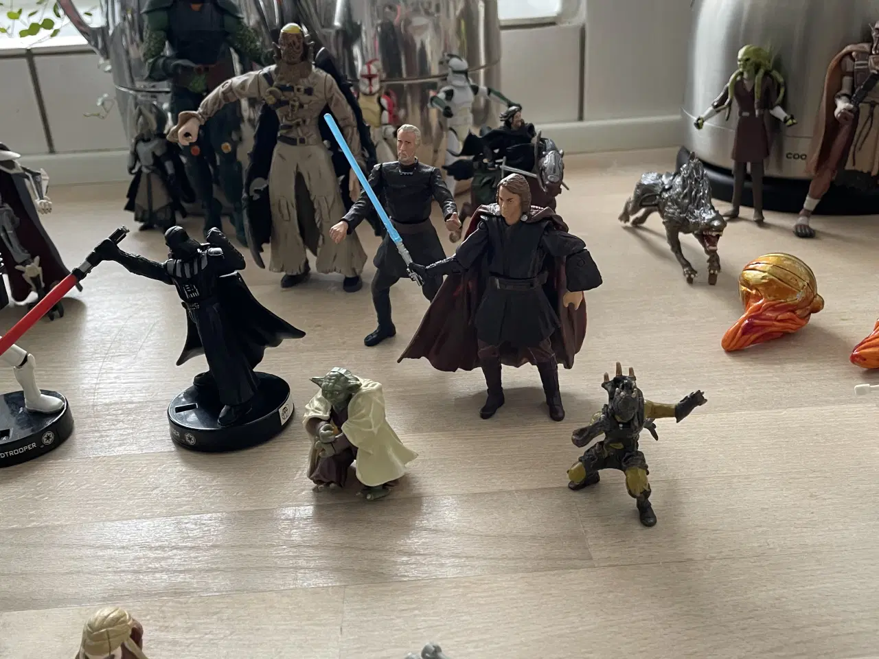 Billede 2 - Starwars figurer mm.