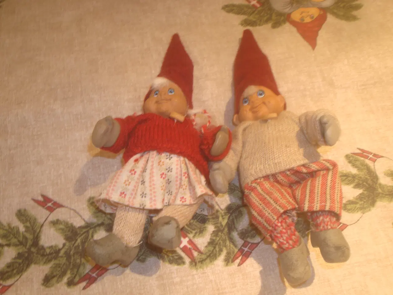 Billede 3 - KLARBORG SLASKENISSER, ALMA OG OSKAR ex bænk