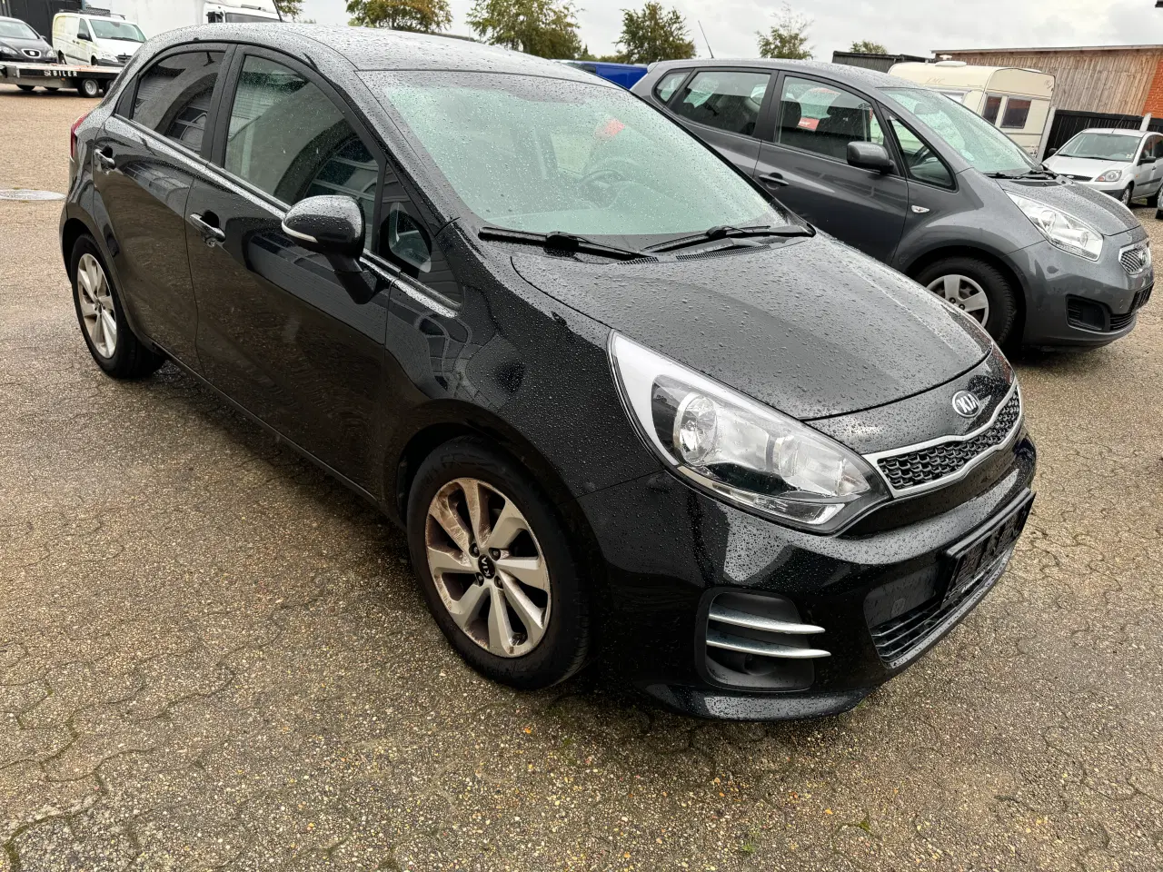 Billede 2 - Kia Rio 1.2 benzin Årg 2016