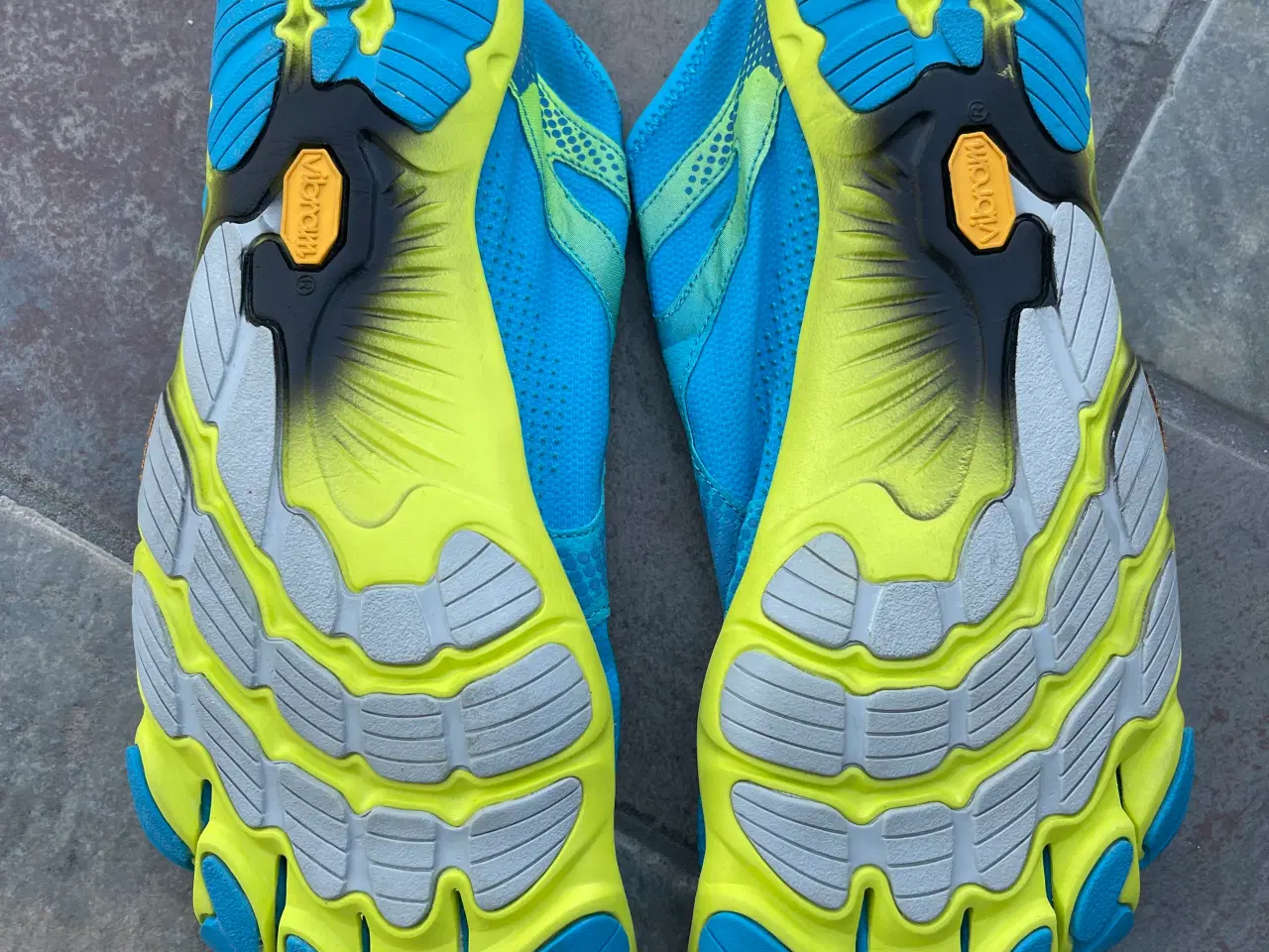 Billede 2 - Vibram Five Fingers Sko 