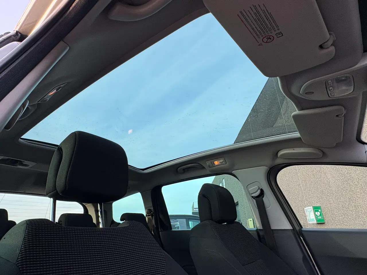 Billede 12 - Pæn og velkørende 7 Personers bil - Nysynet i 2026