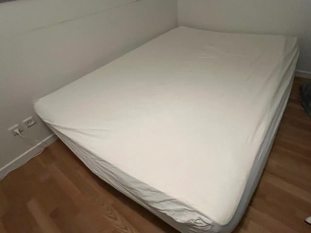 Billede 4 - Sovesofa 140 cm bred i udslået tilstand