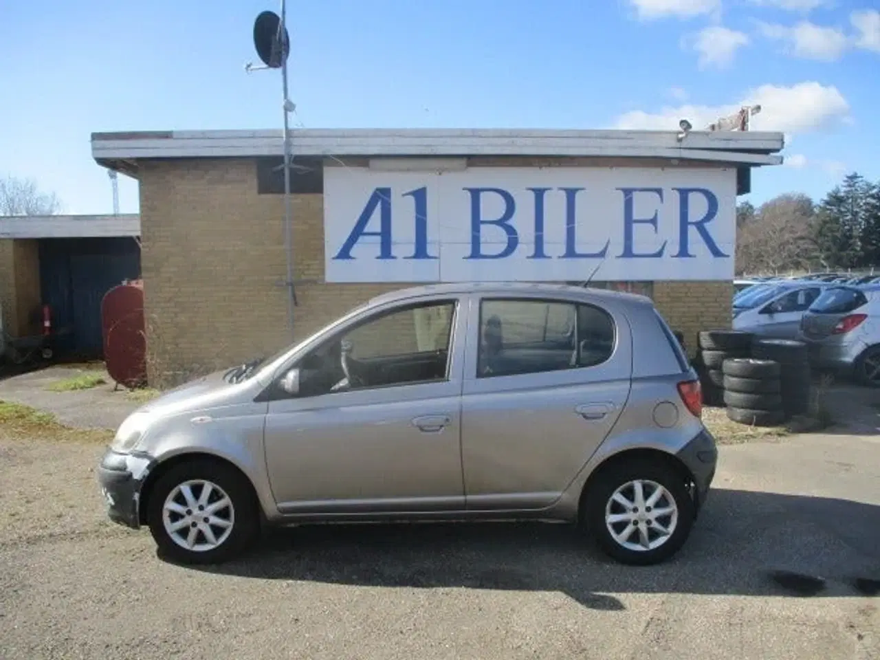 Billede 1 - Toyota Yaris 1,0 Luna