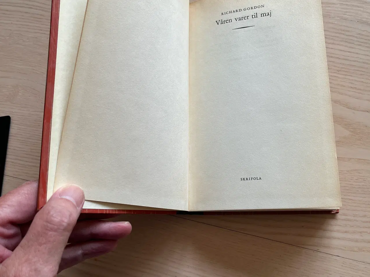 Billede 2 - Våren varer til maj - af Richard Gordon