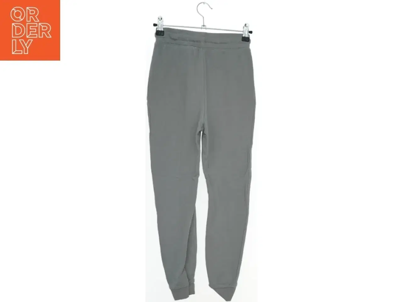 Billede 2 - Grå joggingbukser fra H&M (str. 134)