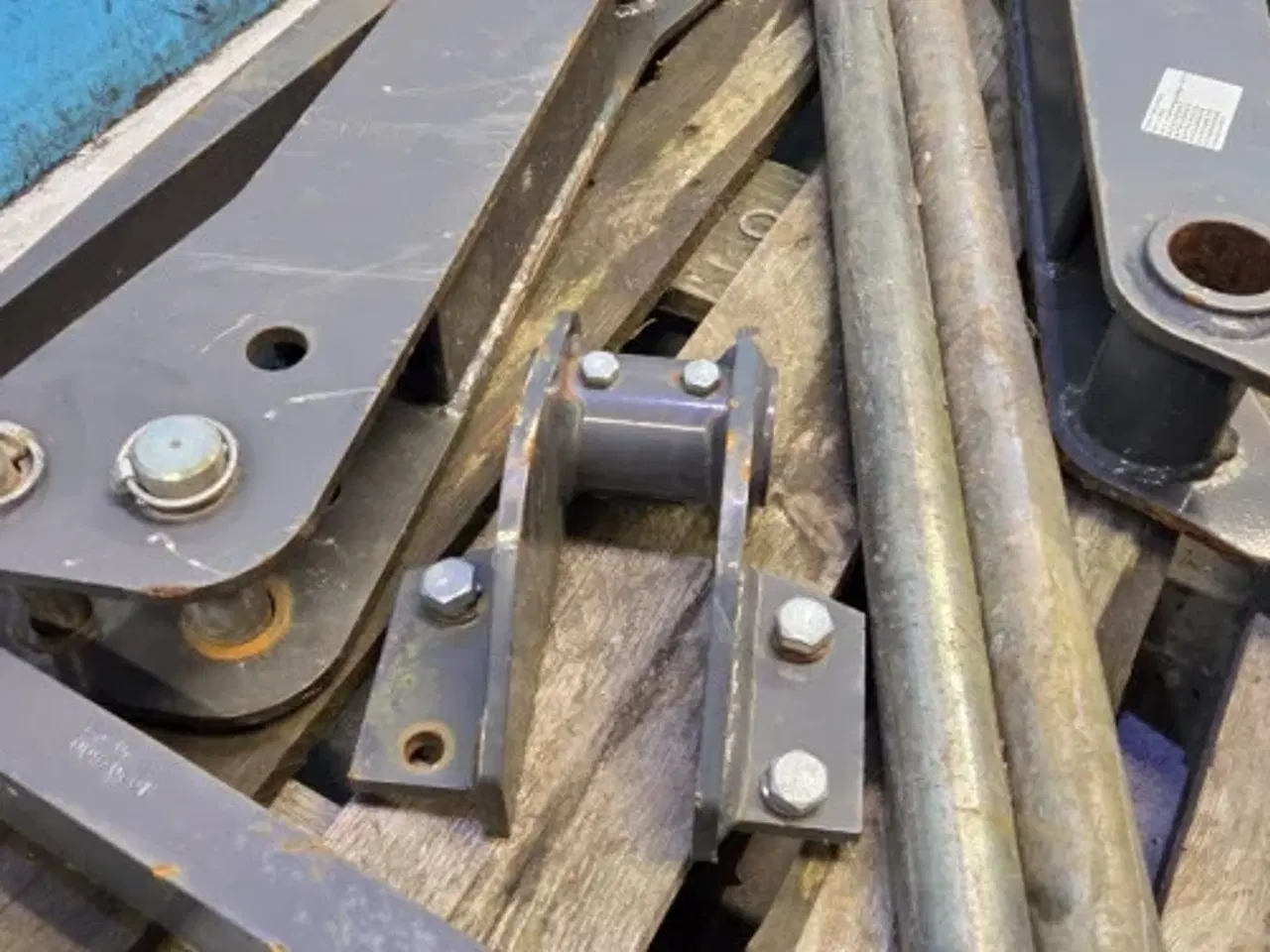 Billede 8 - New Holland B115C Pallegafler Kit 87310367