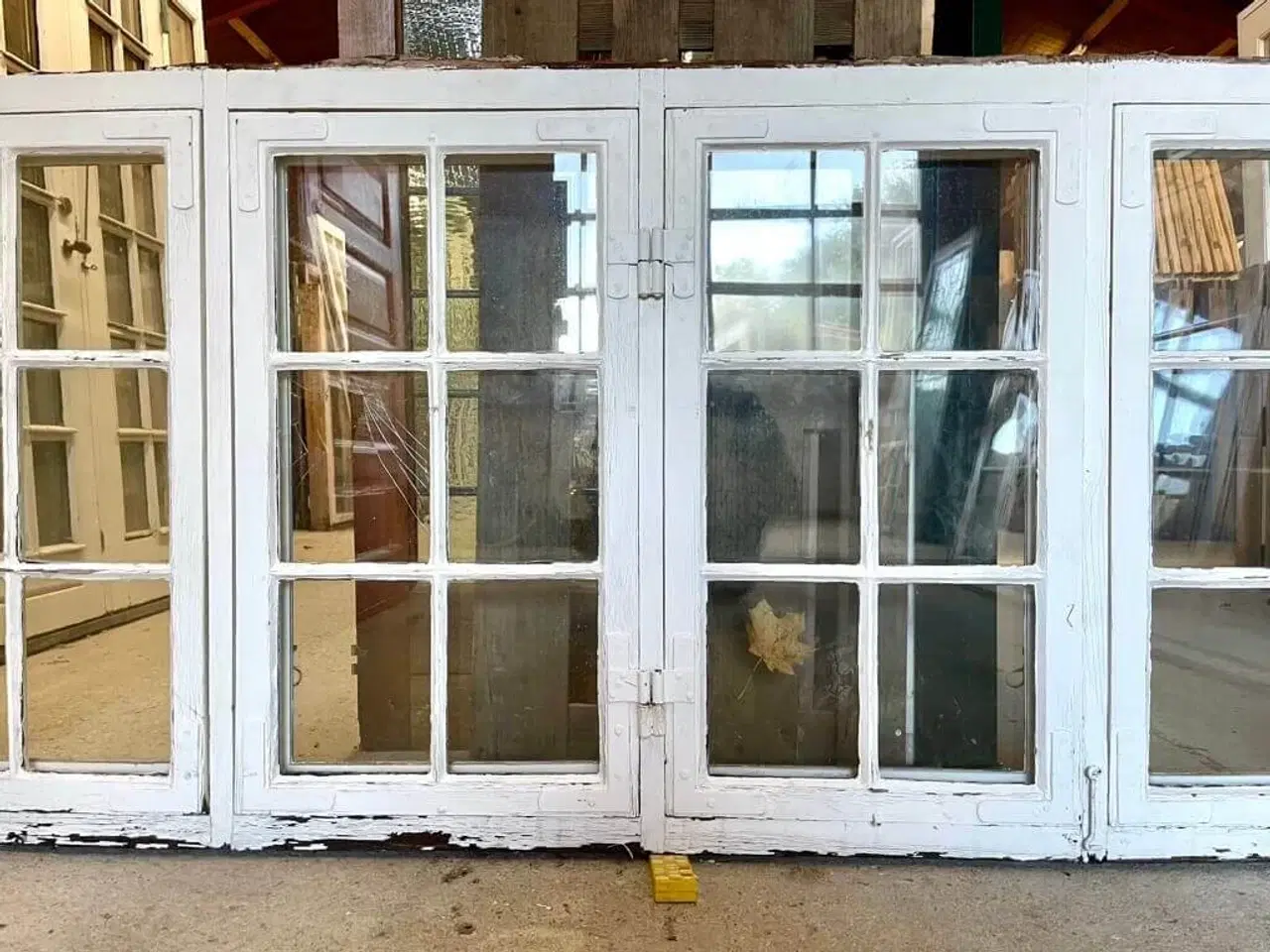 Billede 3 - Originalt 4-fags vindue m. 6-ruders vinduesrammer