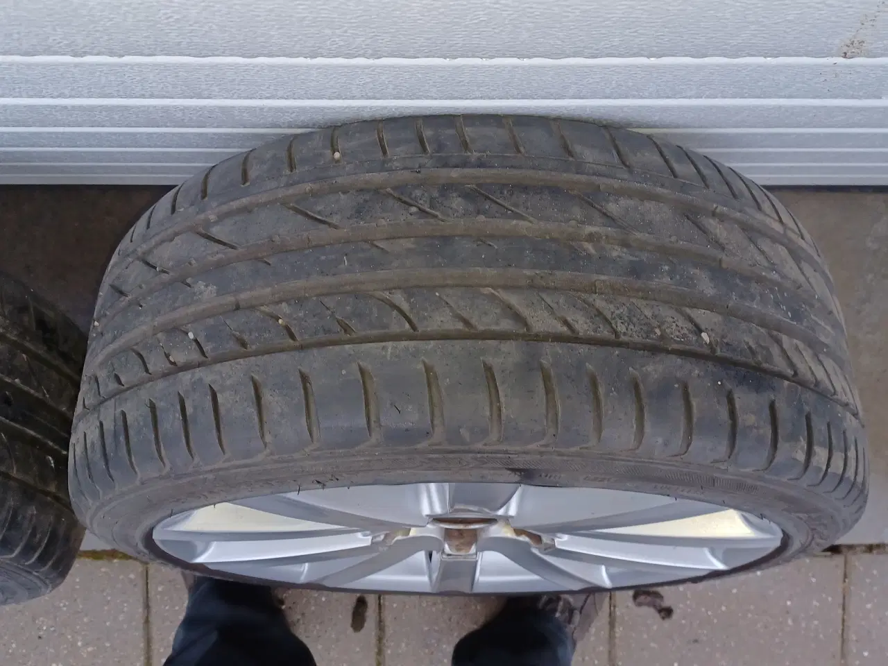 Billede 4 - VW 18" alufælge.