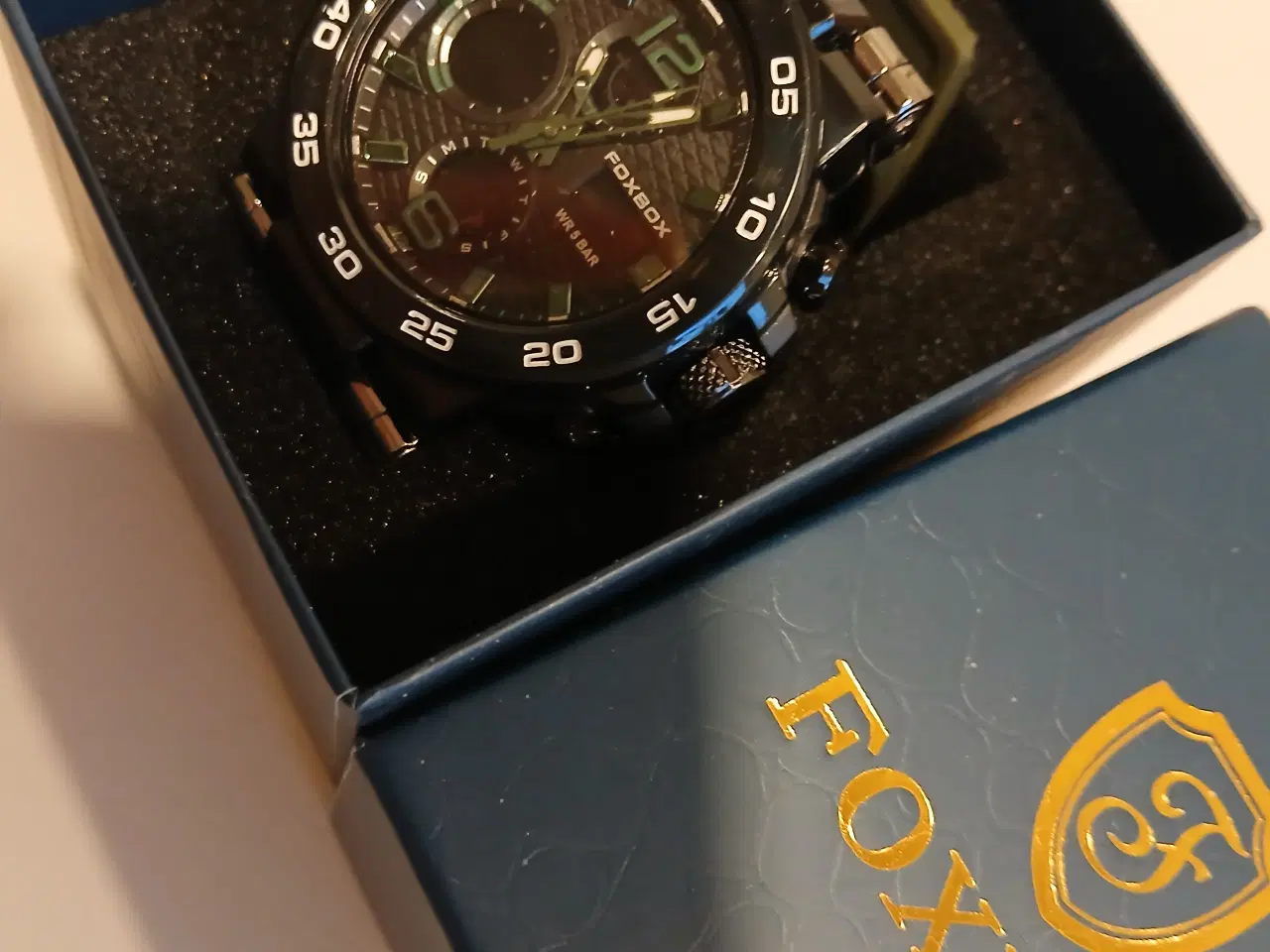 Billede 1 - Flot sportsligt ur med mange funktioner (B17)