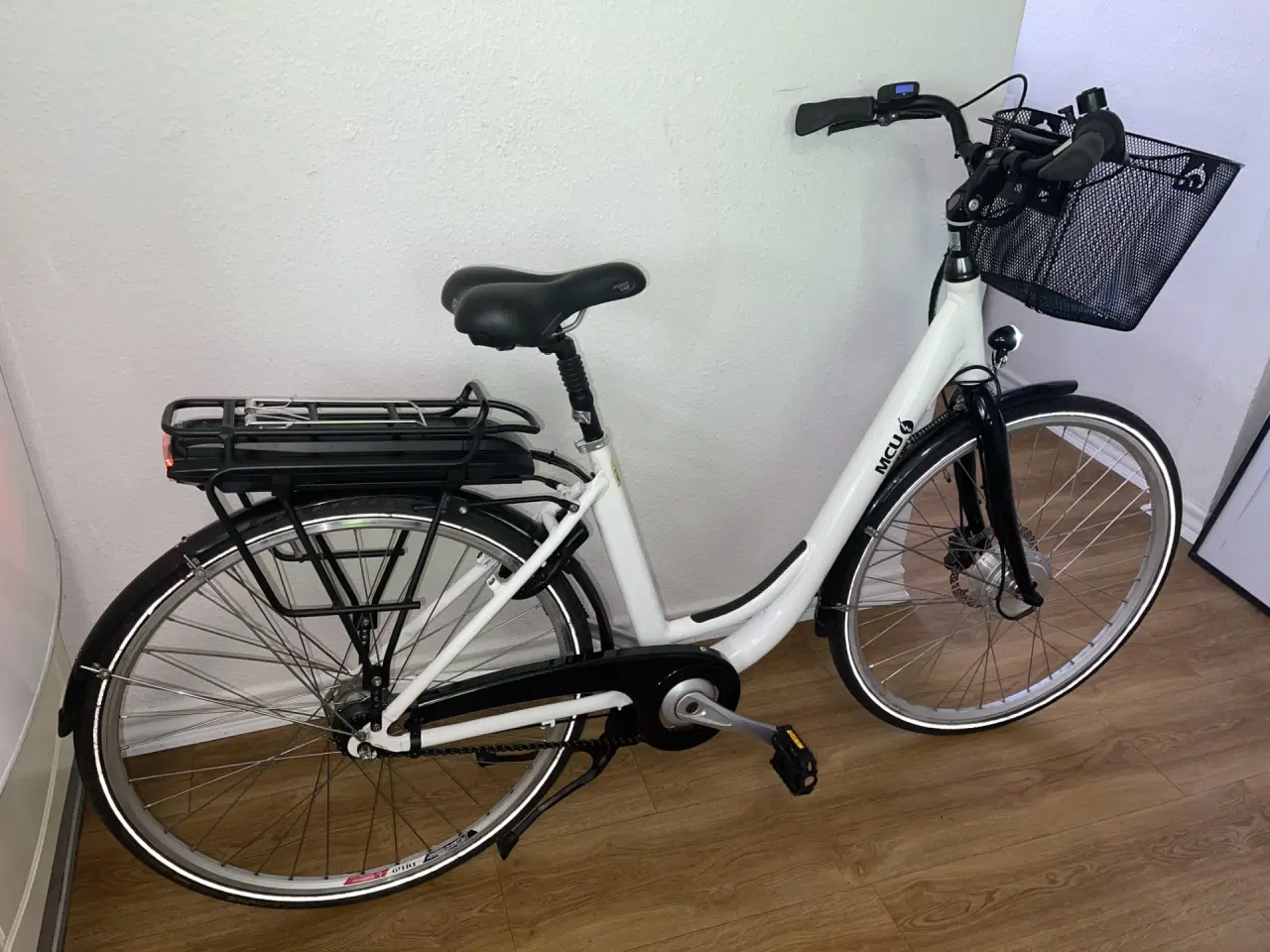 Billede 2 - flot MCU  dame elcykel 28"  7 gear.
