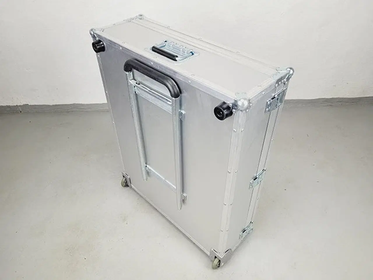 Billede 2 - STOR - Penn & Elcom - Trolley flight case