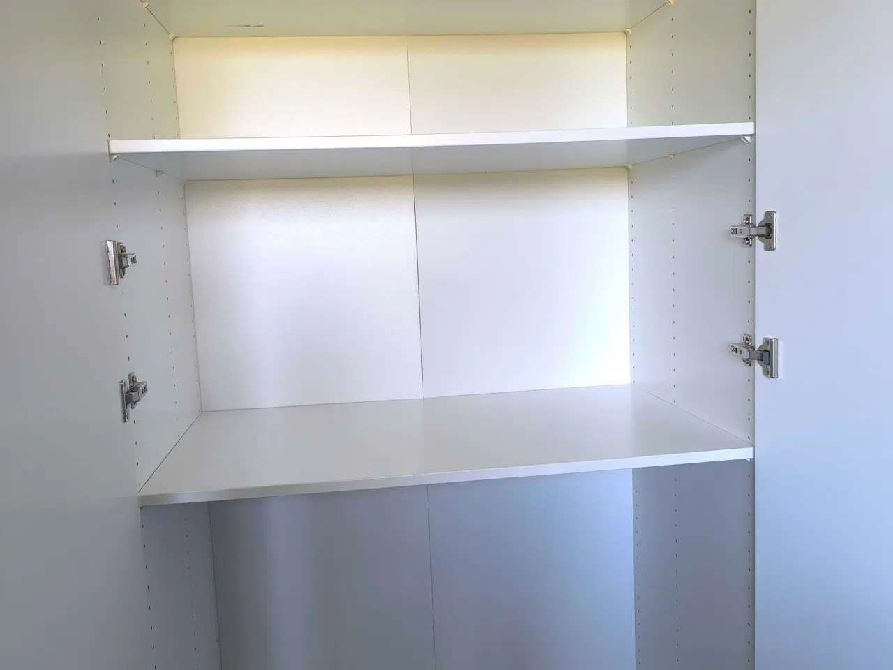 Billede 2 - Skabe fra IKEA 